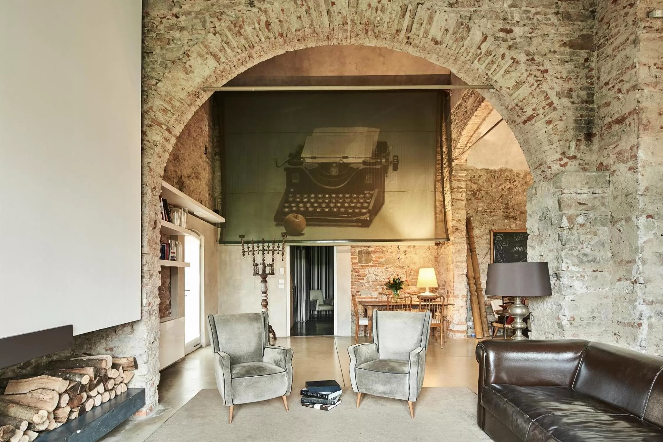 Communal lounge/ TV room in Riva Lofts Florence