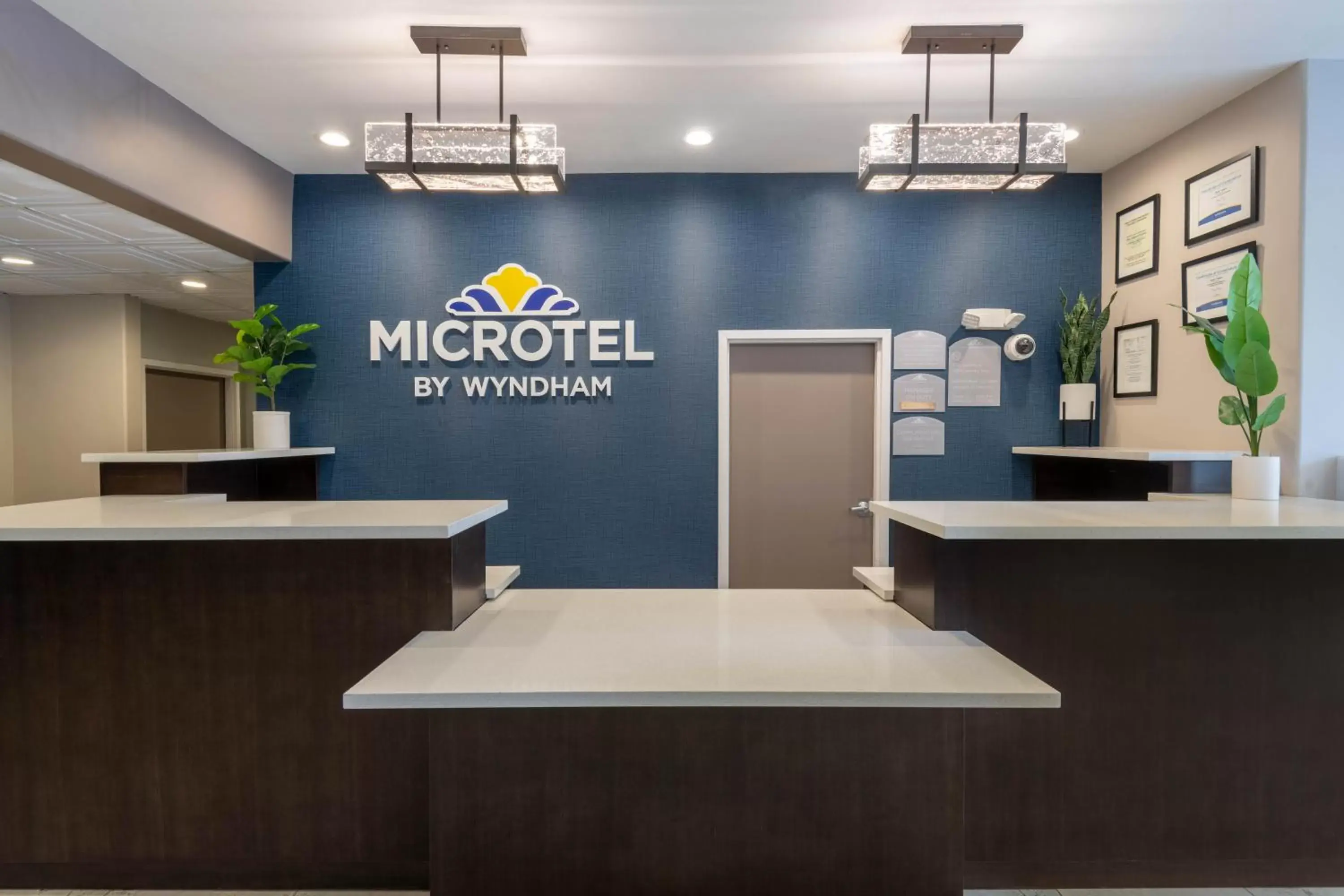 Lobby or reception, Lobby/Reception in Microtel Inn & Suites by Wyndham Tracy
