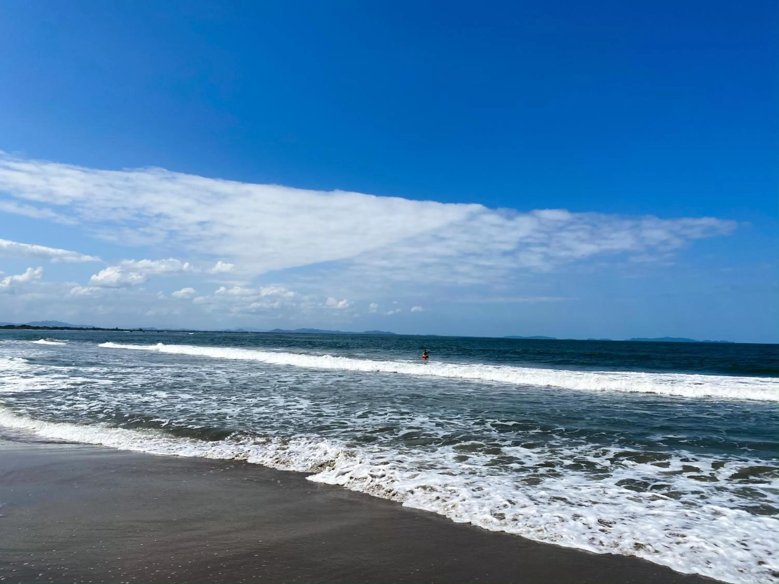Beach in La Ensenada Beach Resort