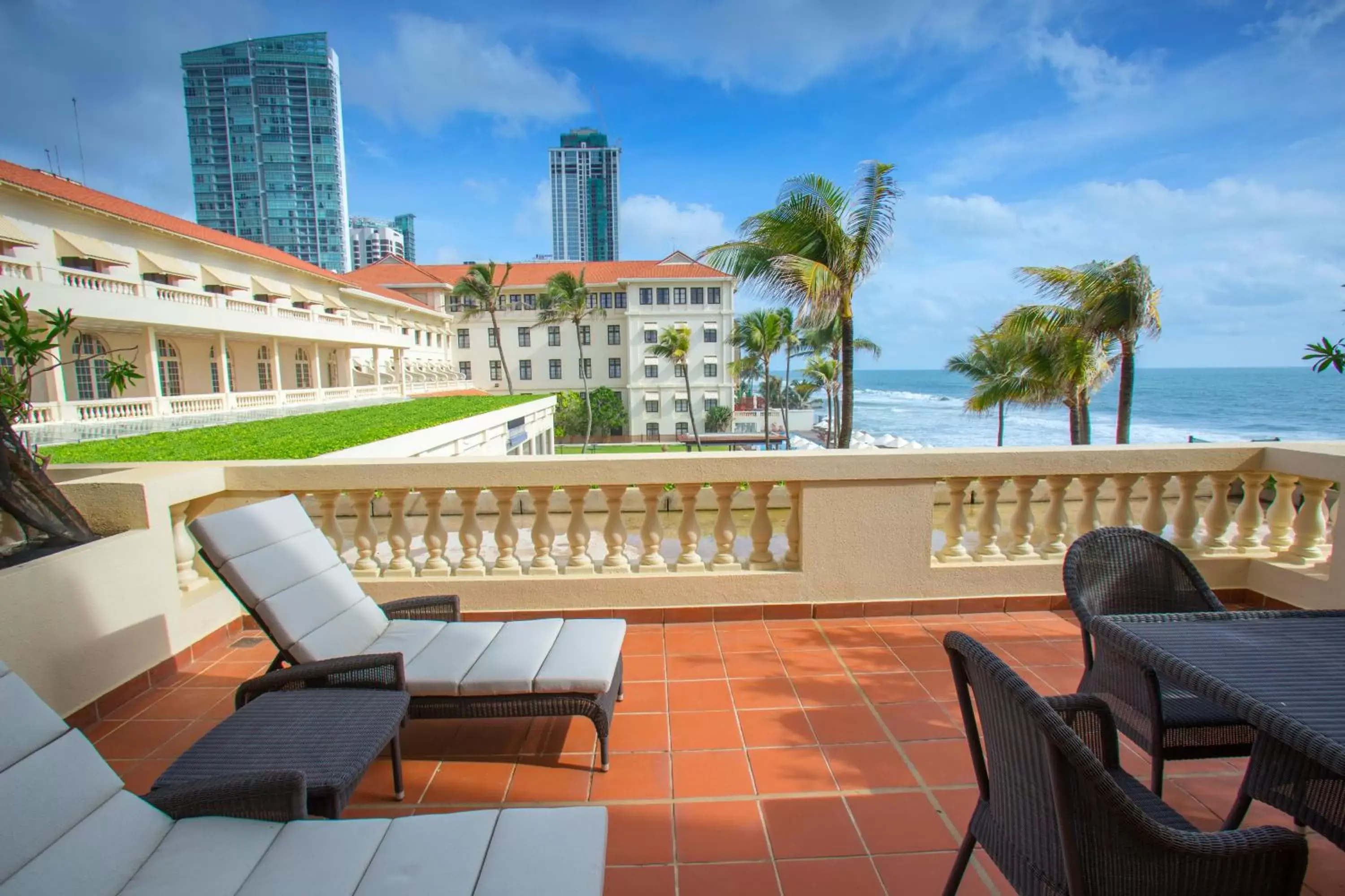 Balcony/Terrace in Galle Face Hotel