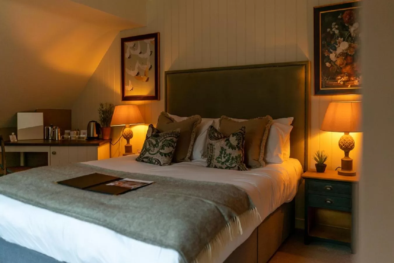 Bed in The Bird In Hand