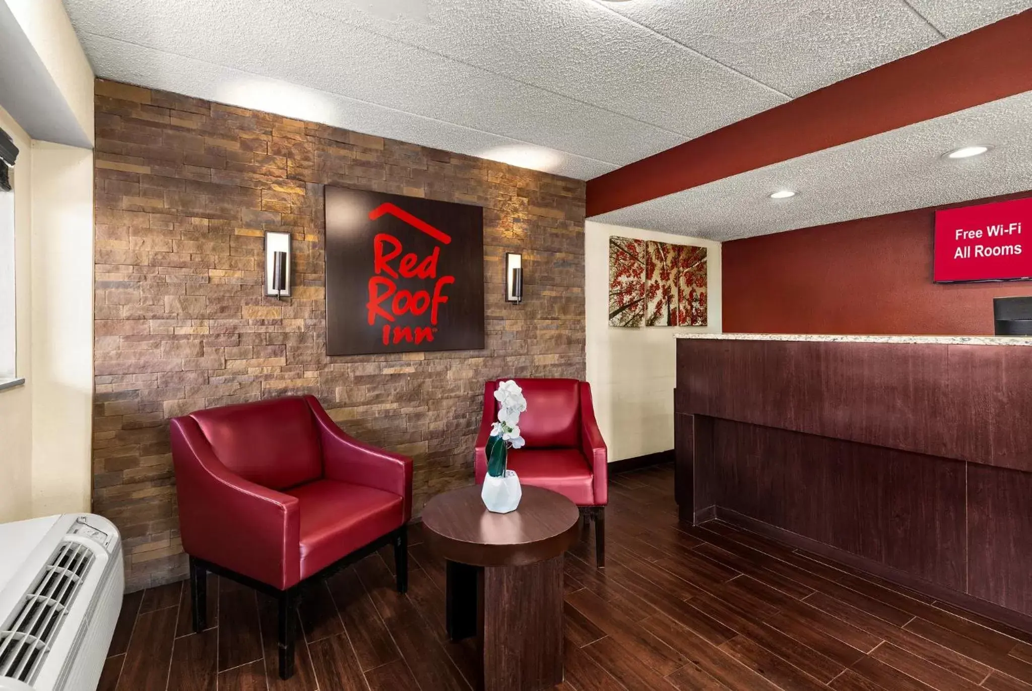 Lobby or reception, Lobby/Reception in Red Roof Inn Springfield, IL