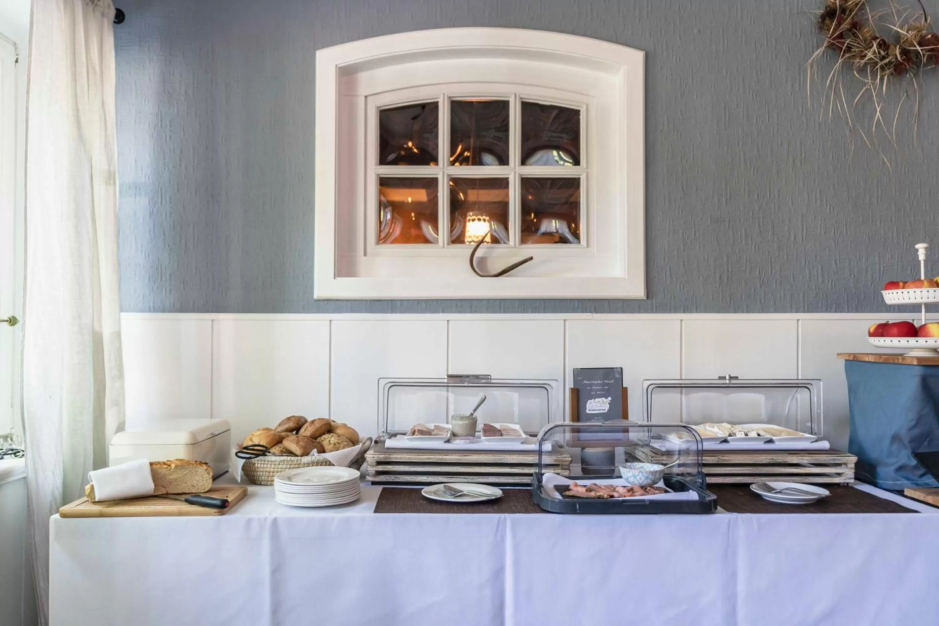 Buffet breakfast in Flair Hotel Zur Eiche