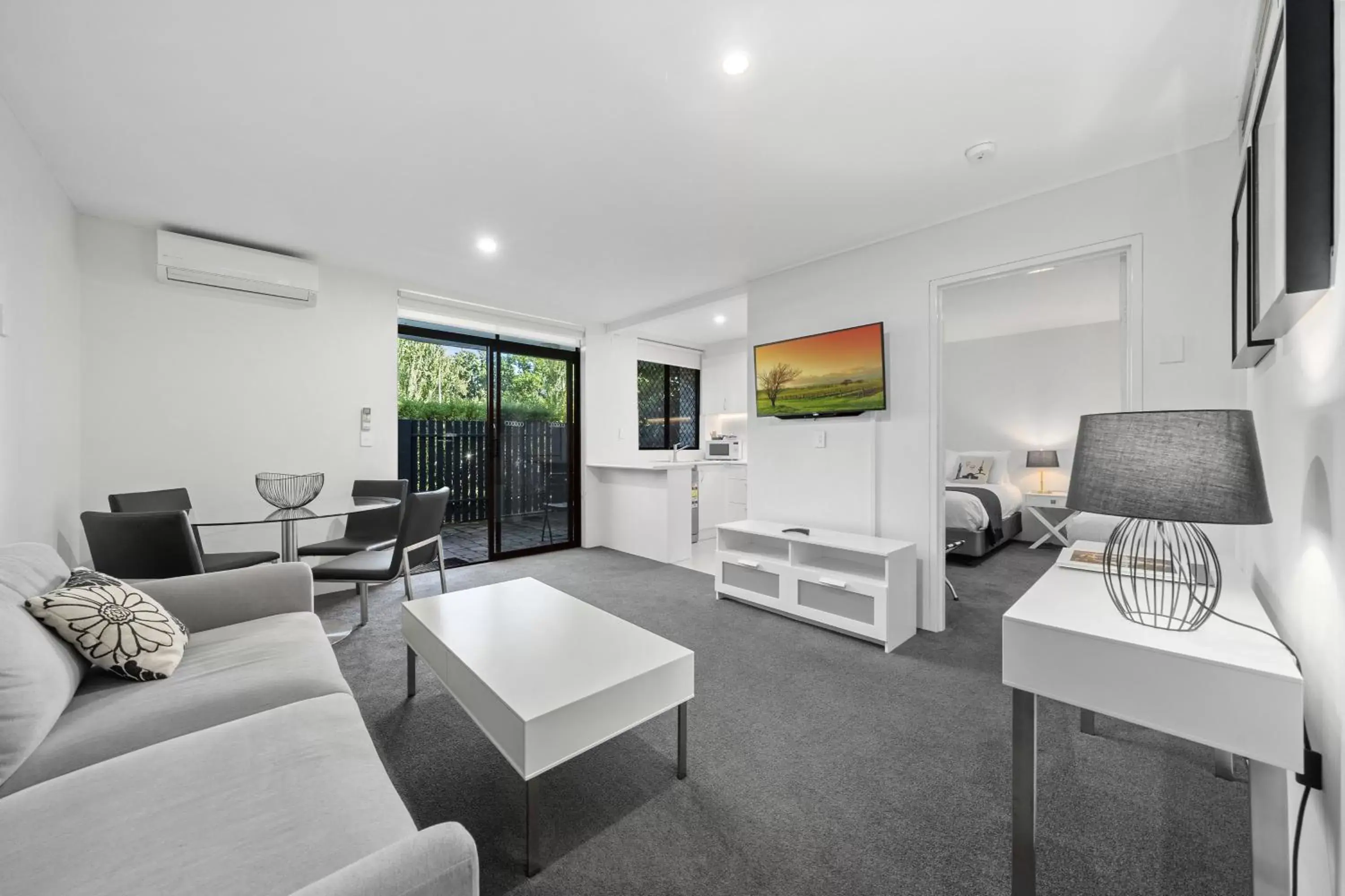 TV and multimedia, Seating Area in Manuka Park Serviced Apartments