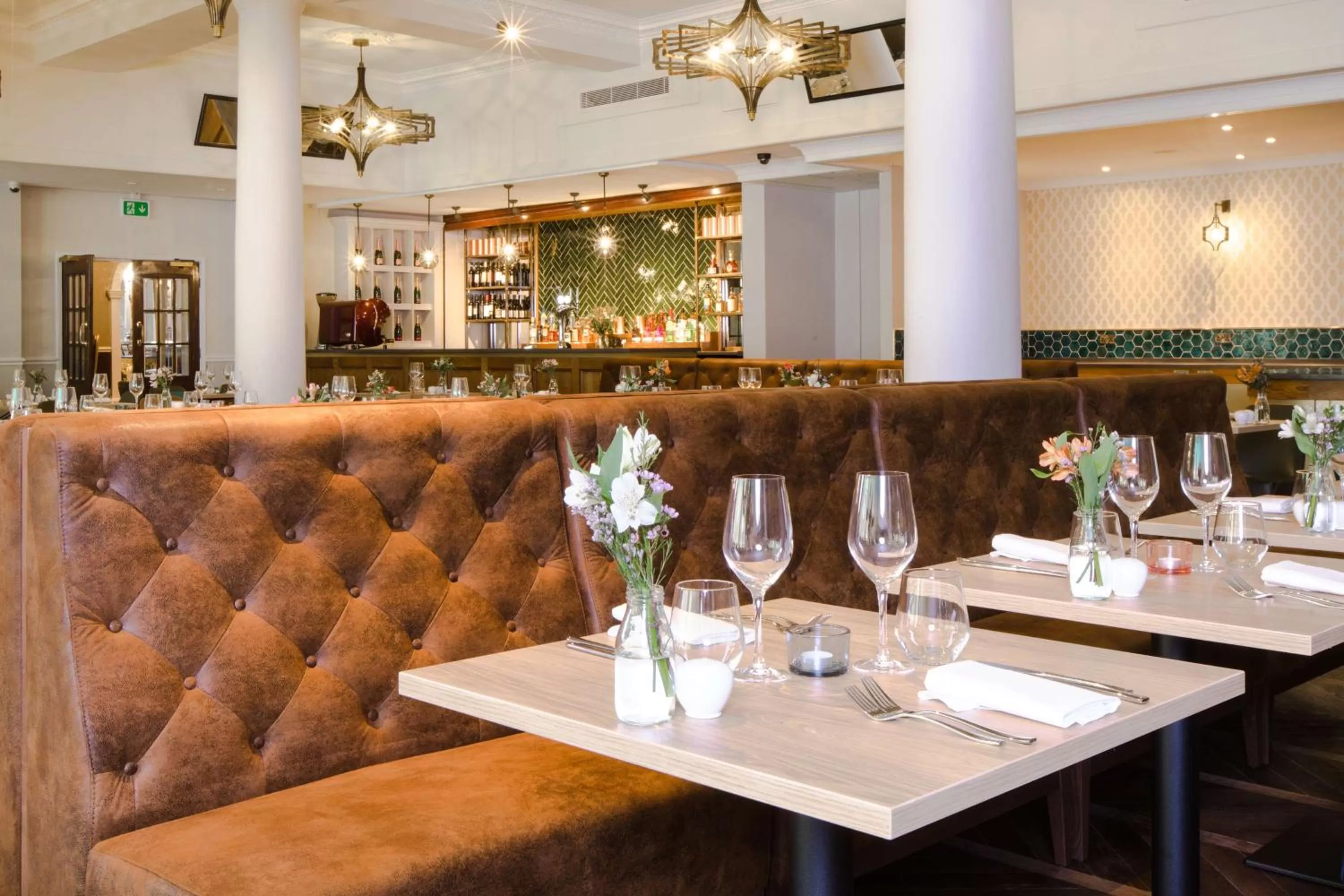 Restaurant/places to eat in The Queen at Chester Hotel, BW Premier Collection