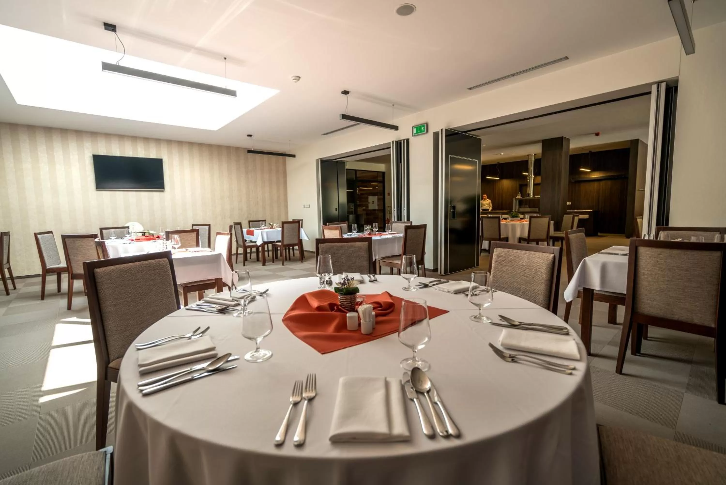 Restaurant/places to eat in Horizont Resort