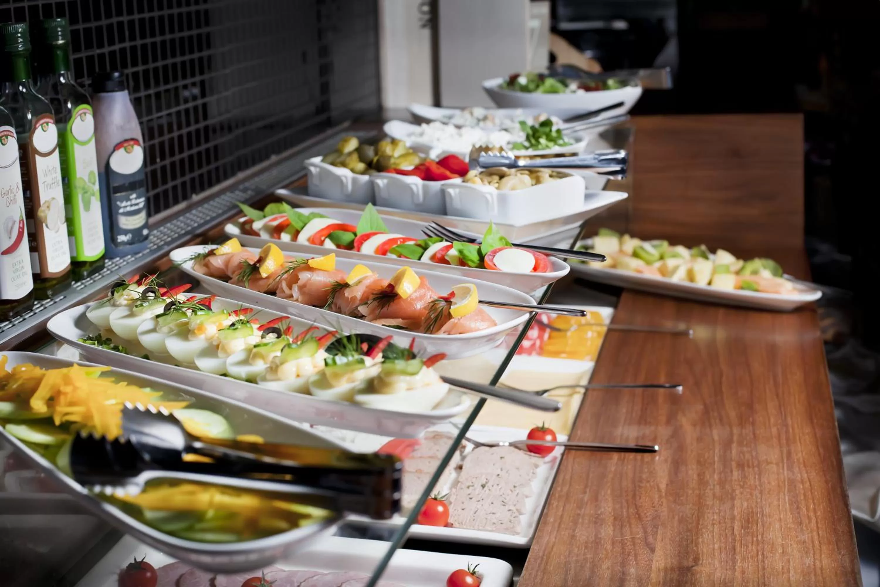 Restaurant/places to eat in Bayjonn Boutique Hotel