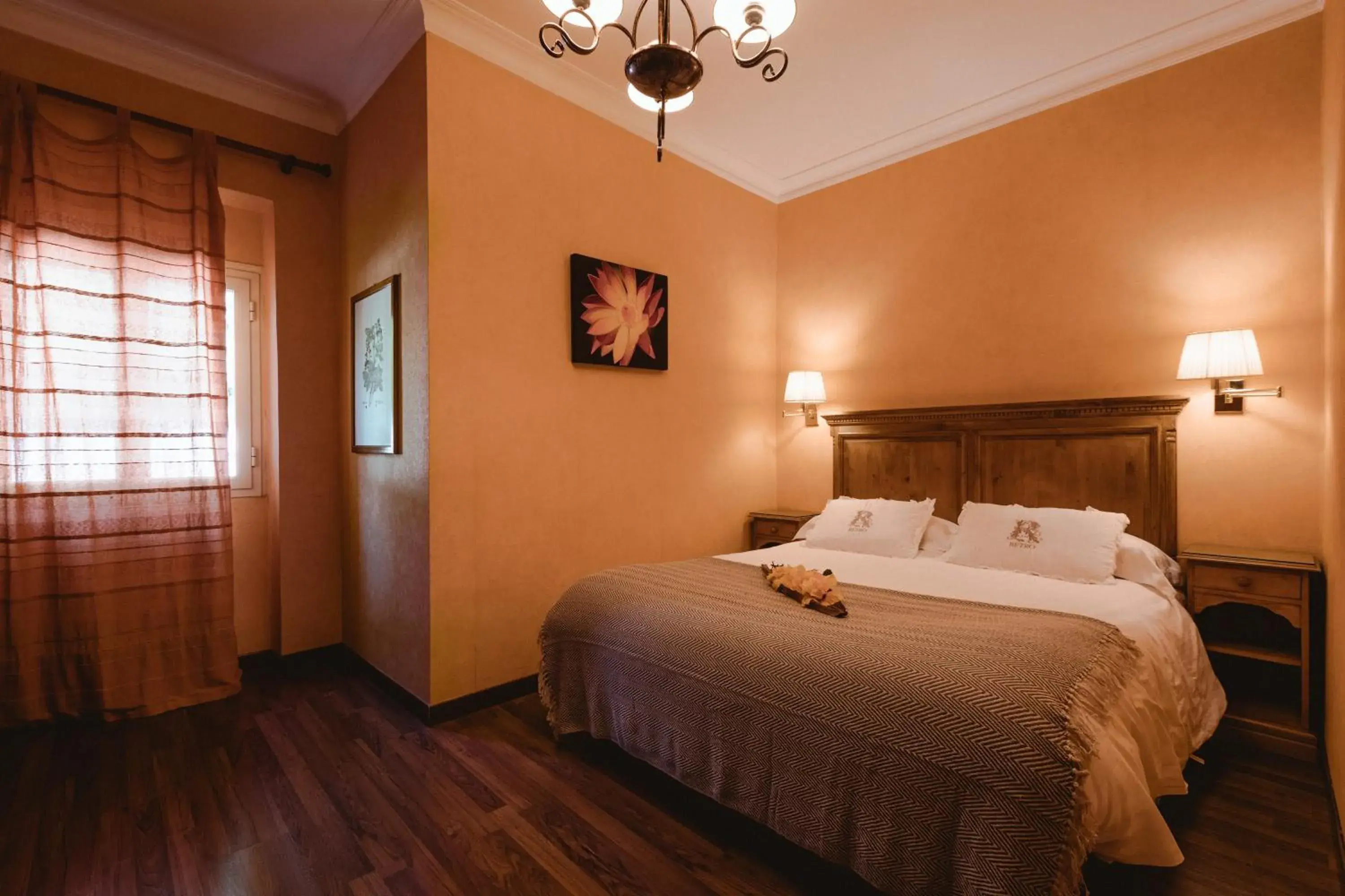 Bed in Hotel La Culla Del Lago
