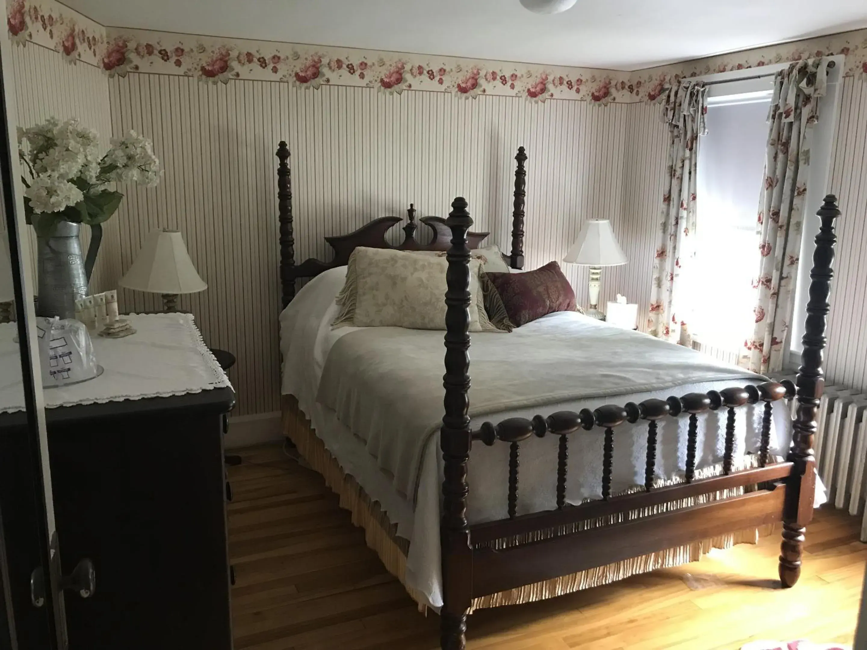 Standard Apartment in Monadnock Inn