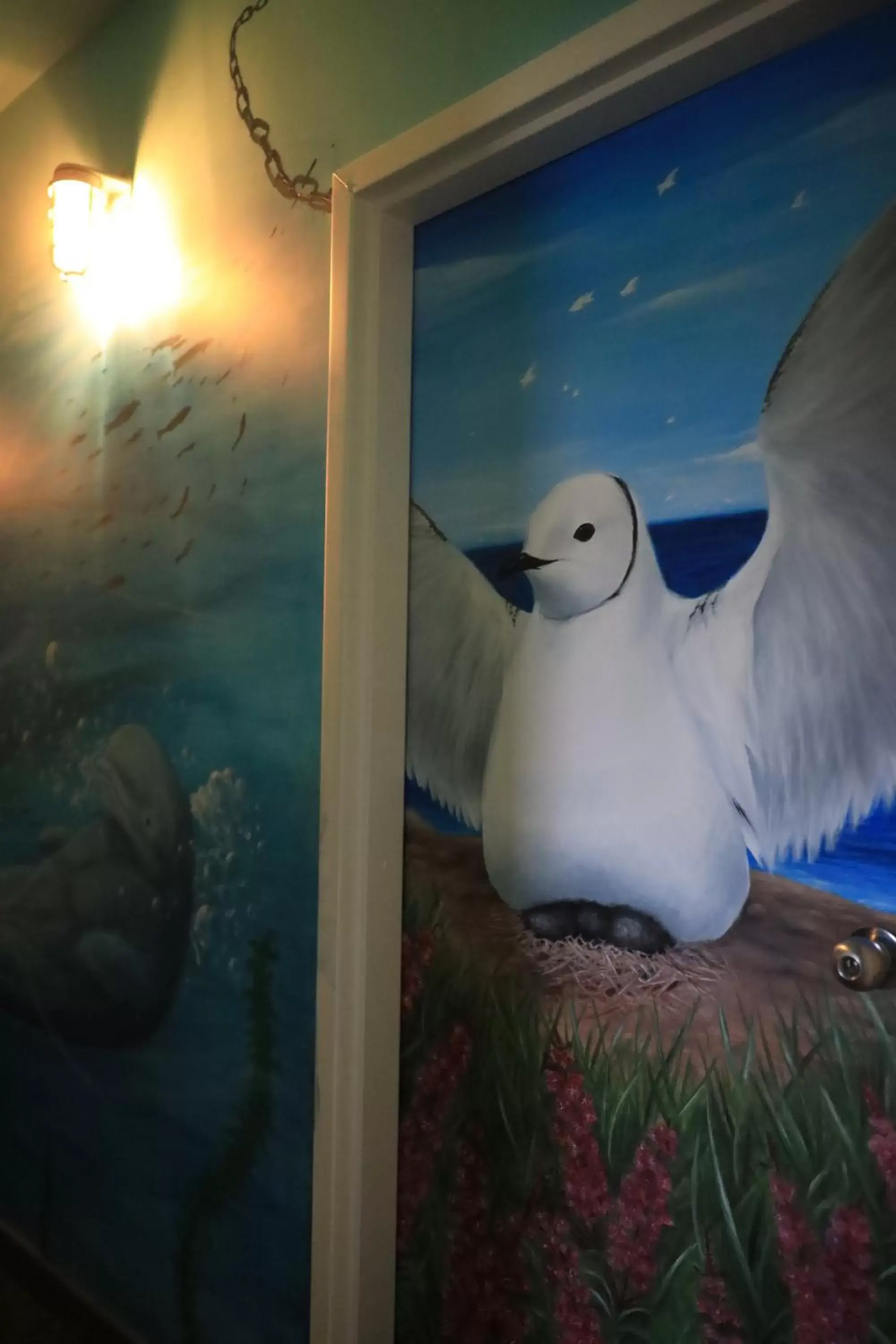 Decorative detail, Other Animals in IceBerg Inn