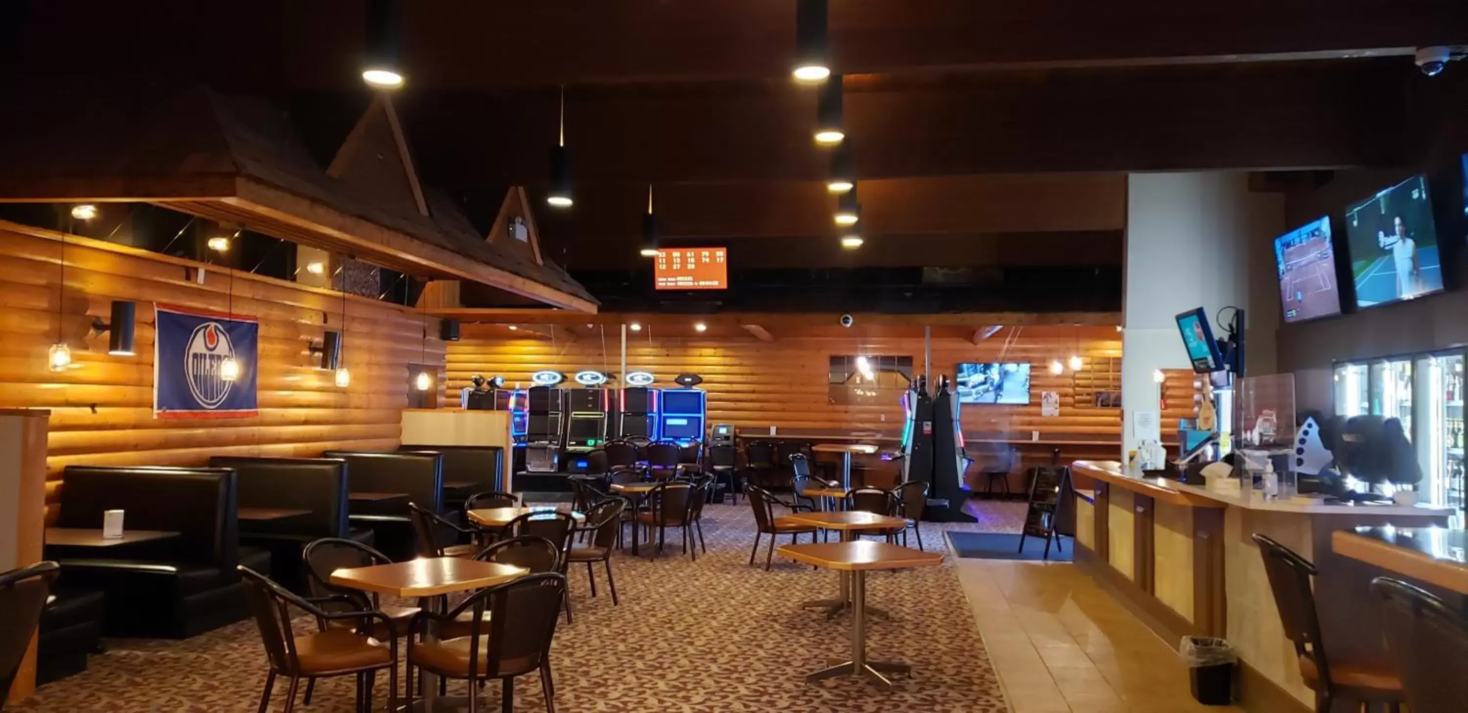 Food and drinks, Restaurant/Places to Eat in Super 8 by Wyndham Spruce Grove