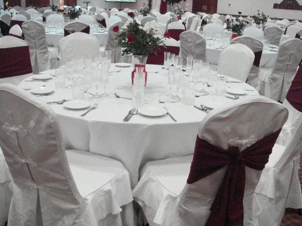 Restaurant/places to eat, Banquet Facilities in Urban Rose Hotel & Apartments