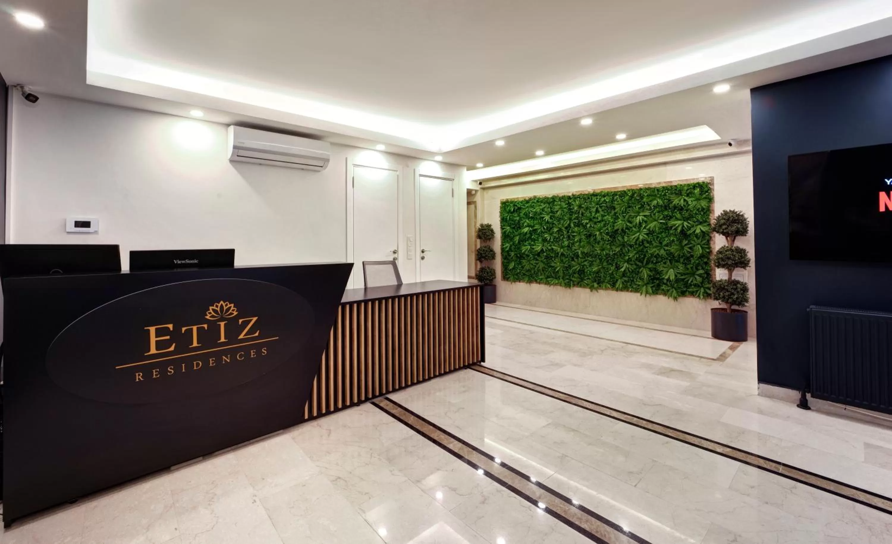Lobby or reception in Etiz Hotels & Residences