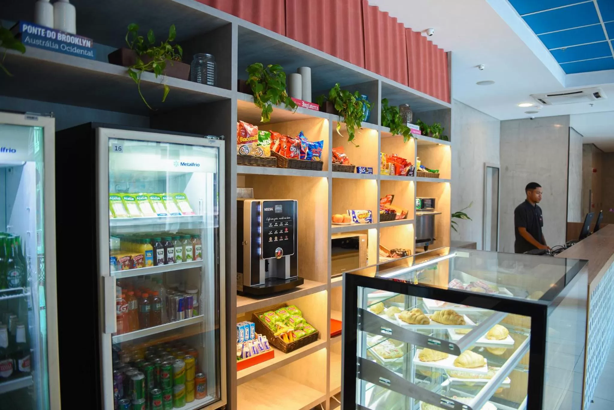 Restaurant/places to eat in ibis budget Rio de Janeiro Centro