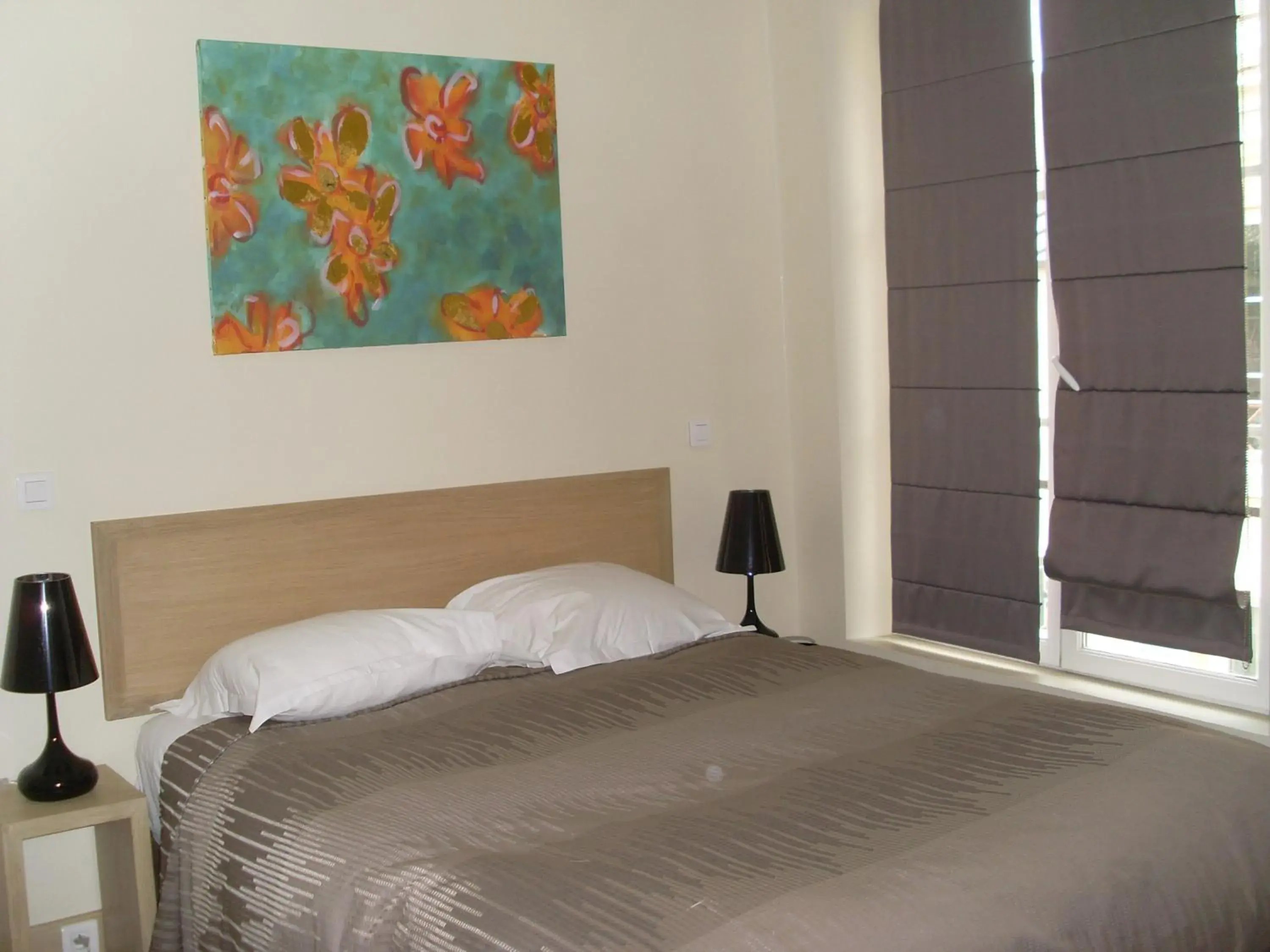 Double Room in Hôtel Le Parc Double Room in Hôtel Le Parc