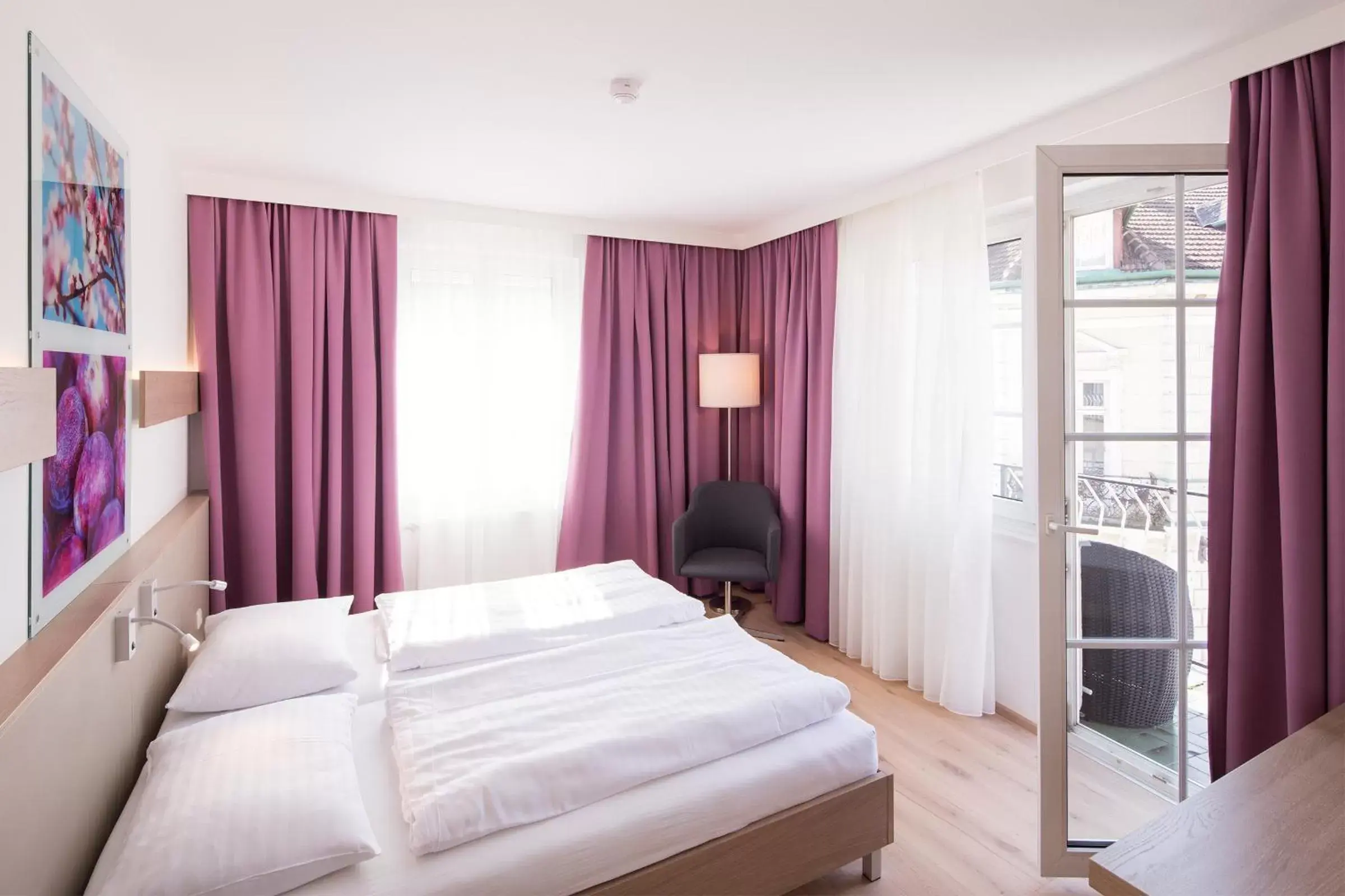 Bedroom, Bed in Hotel Stadt Melk