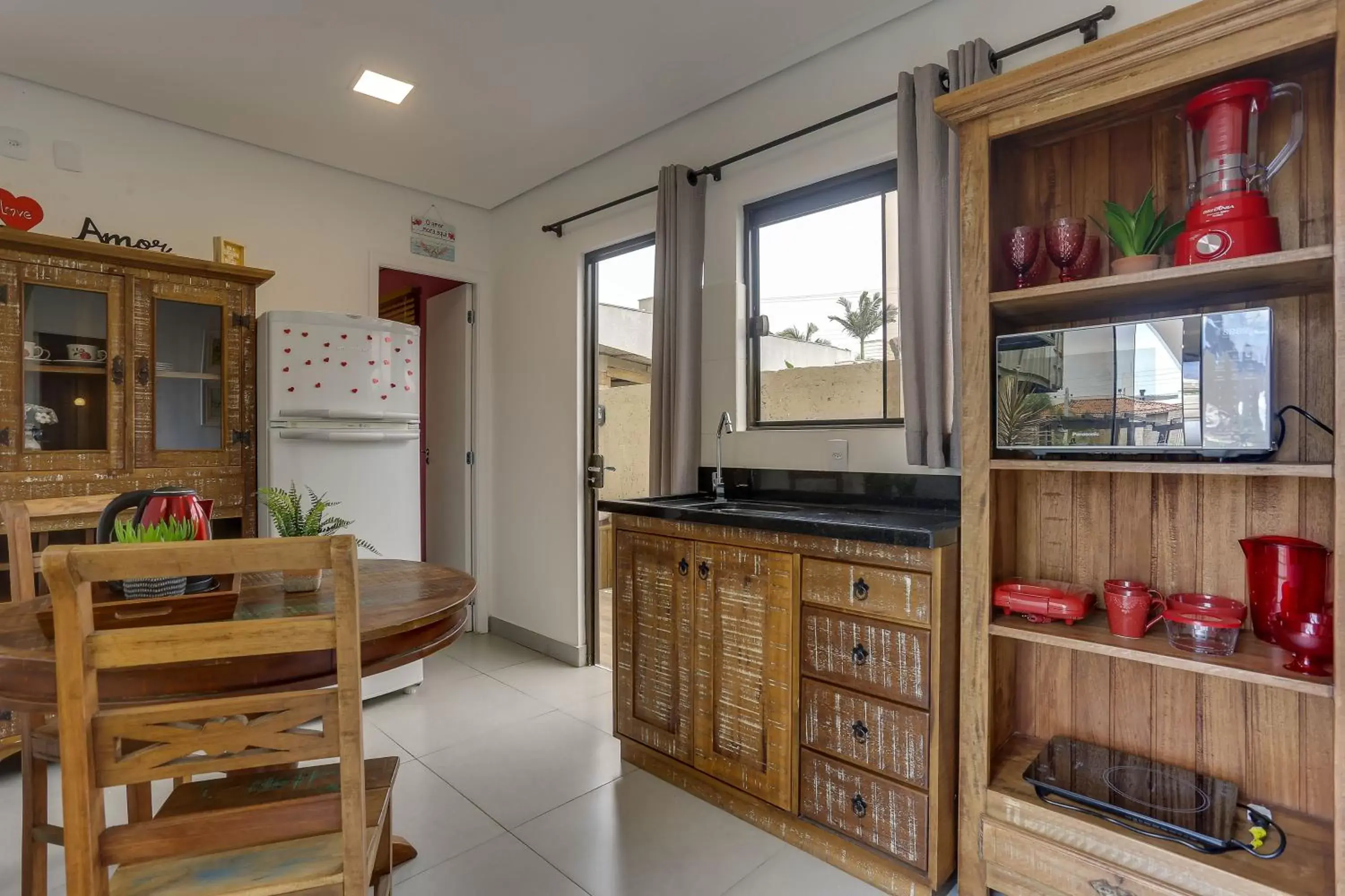 Kitchen or kitchenette, Dining Area in Pousada Recanto do Aconchego