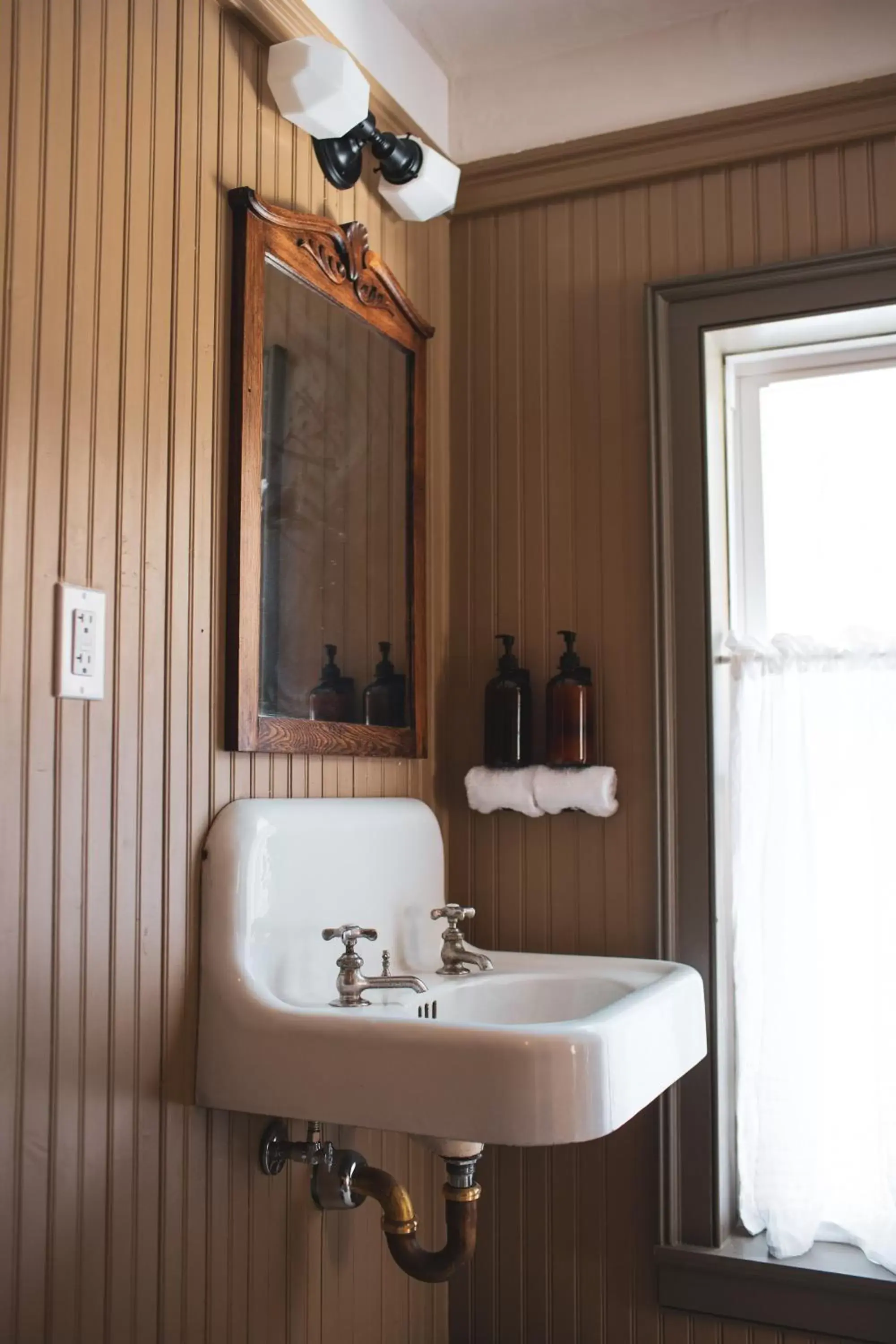 Bathroom in Stonehill's Farmhouse