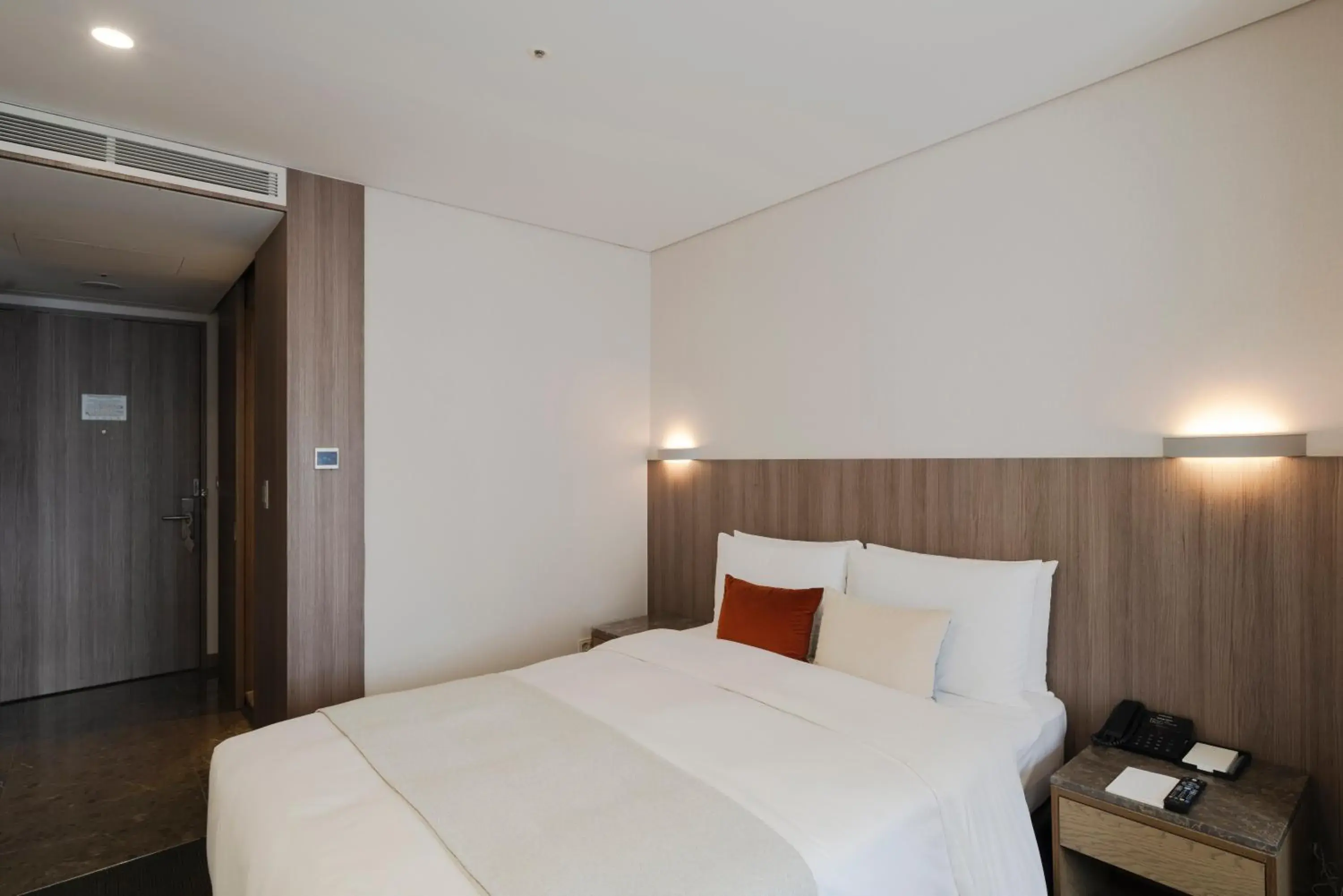 Photo of the whole room, Bed in Centermark Hotel Seoul