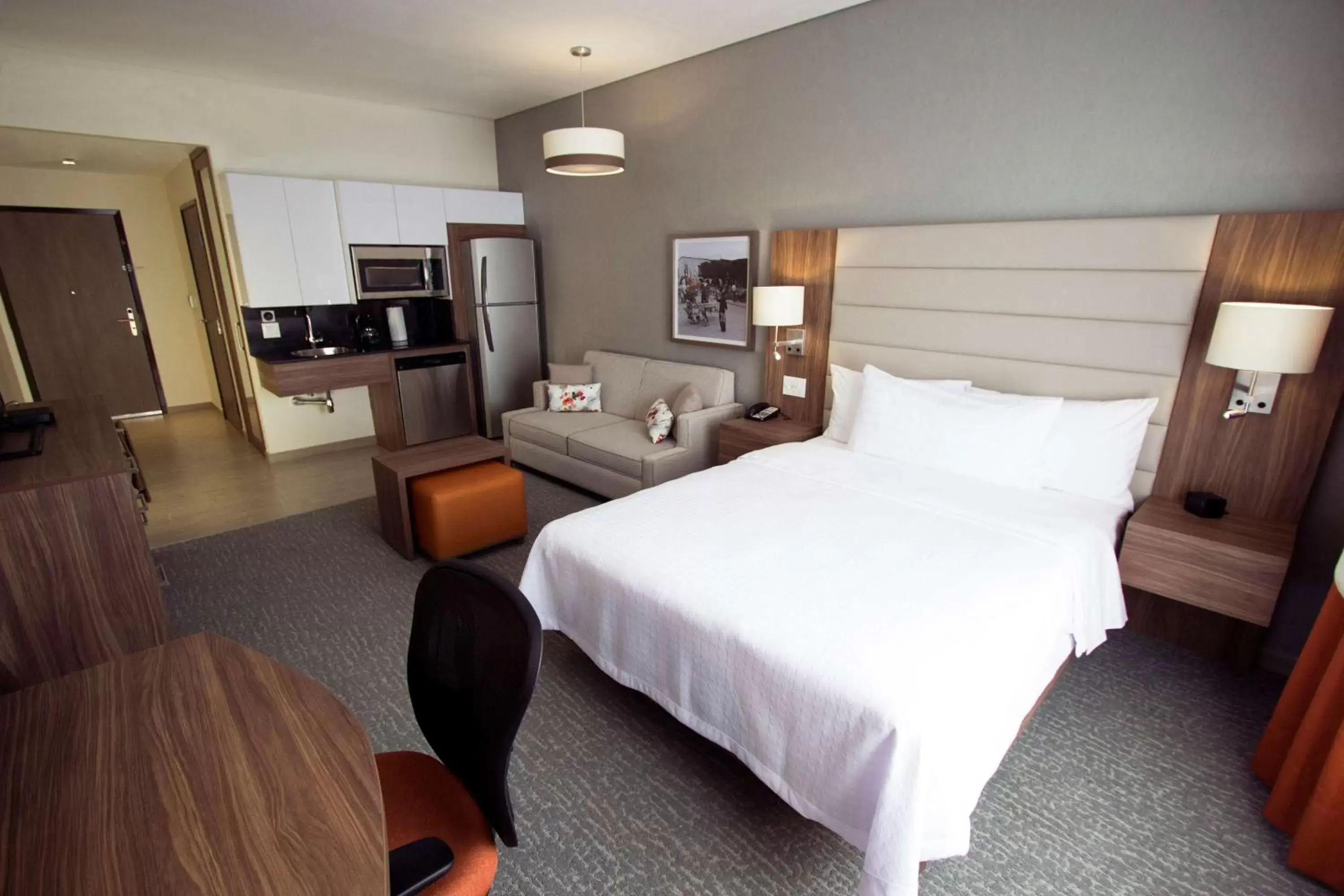Bedroom in Homewood Suites By Hilton Silao Airport