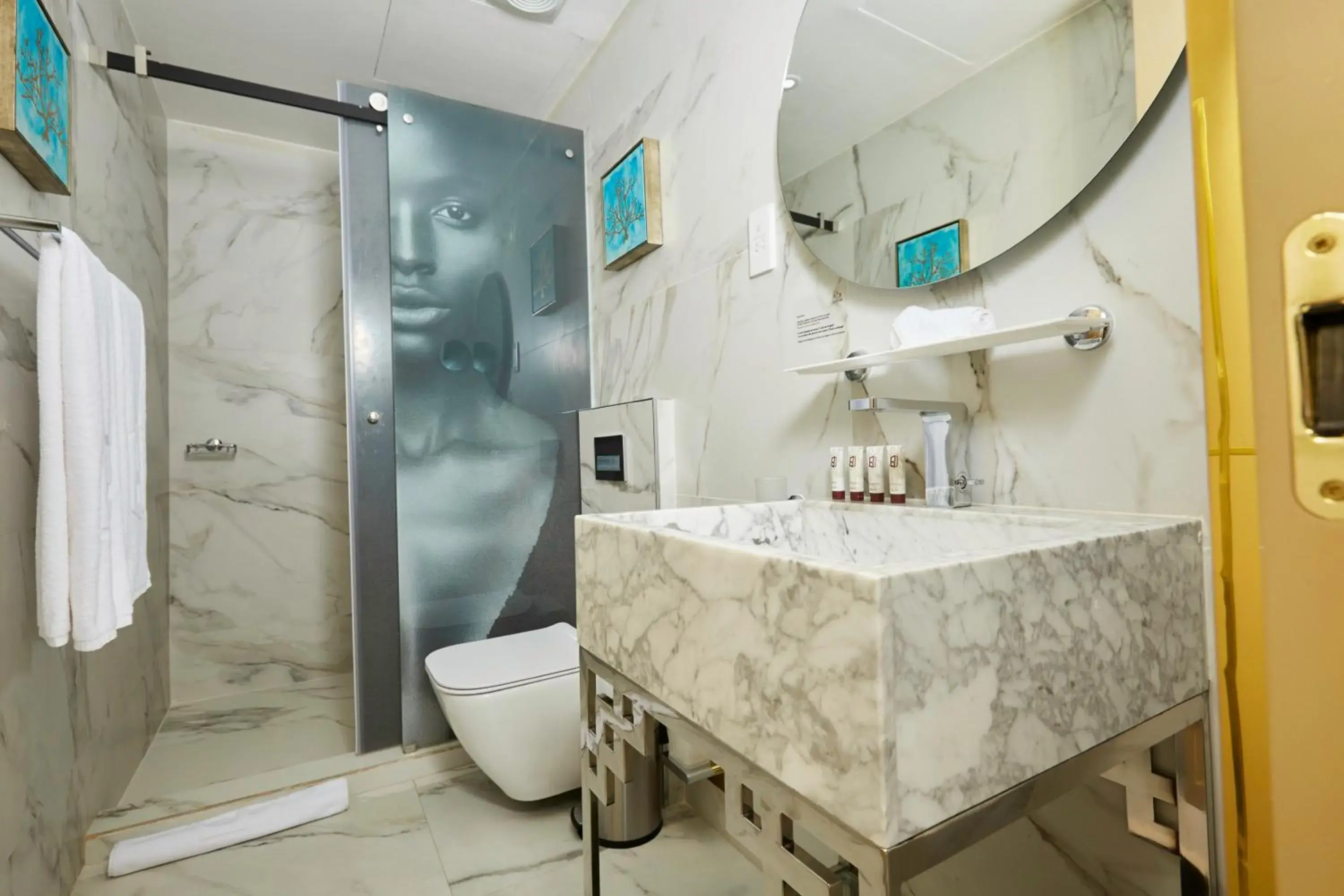 Shower, Bathroom in Number One Oxford Street Hotel & Suites