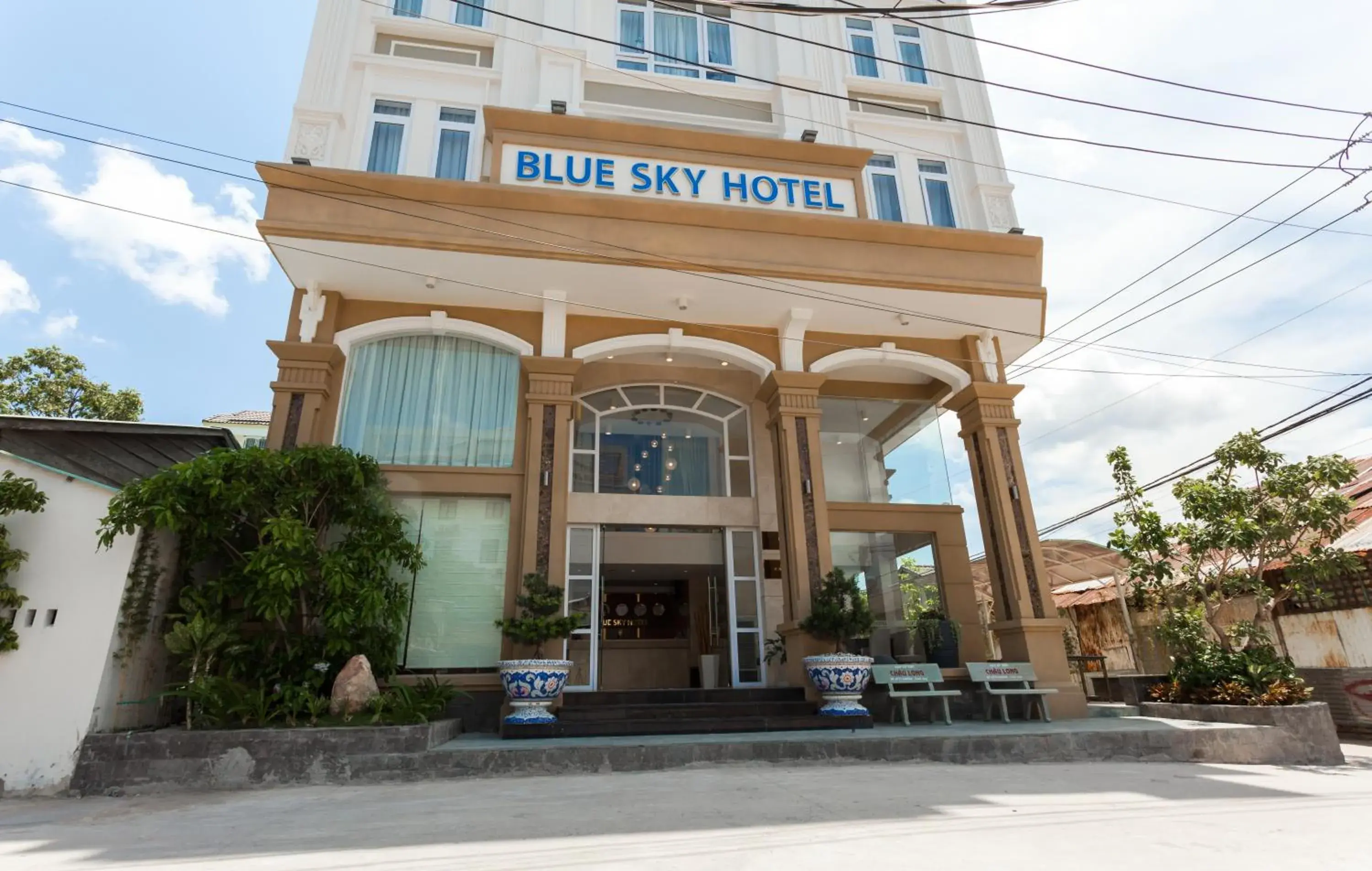 Facade/entrance, Property Building in Blue Sky Phu Quoc Hotel