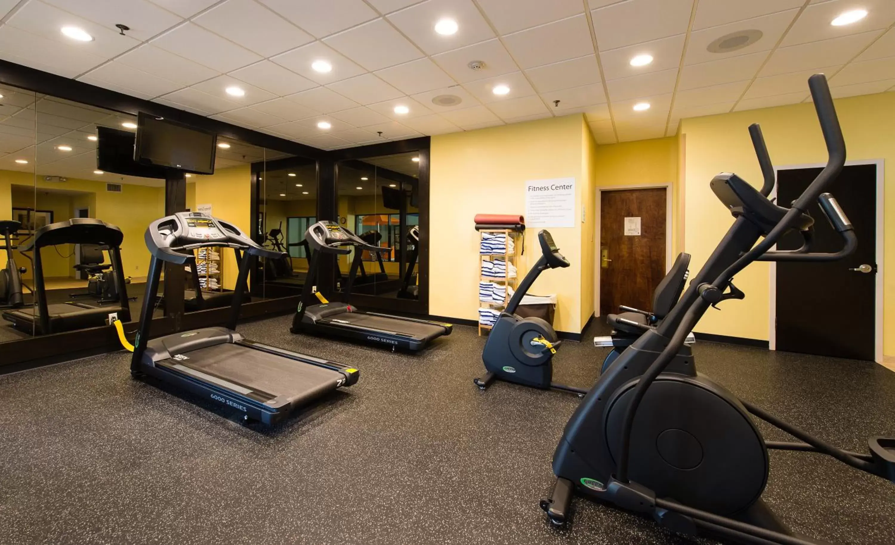 Fitness centre/facilities, Fitness Center/Facilities in Holiday Inn Wilmington-Market Street, an IHG Hotel