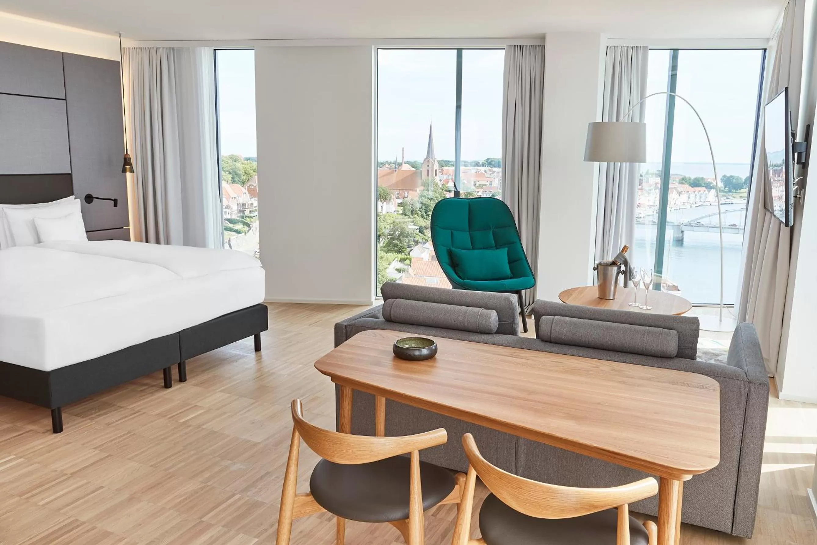 Photo of the whole room, Bed in Alsik Hotel & Spa