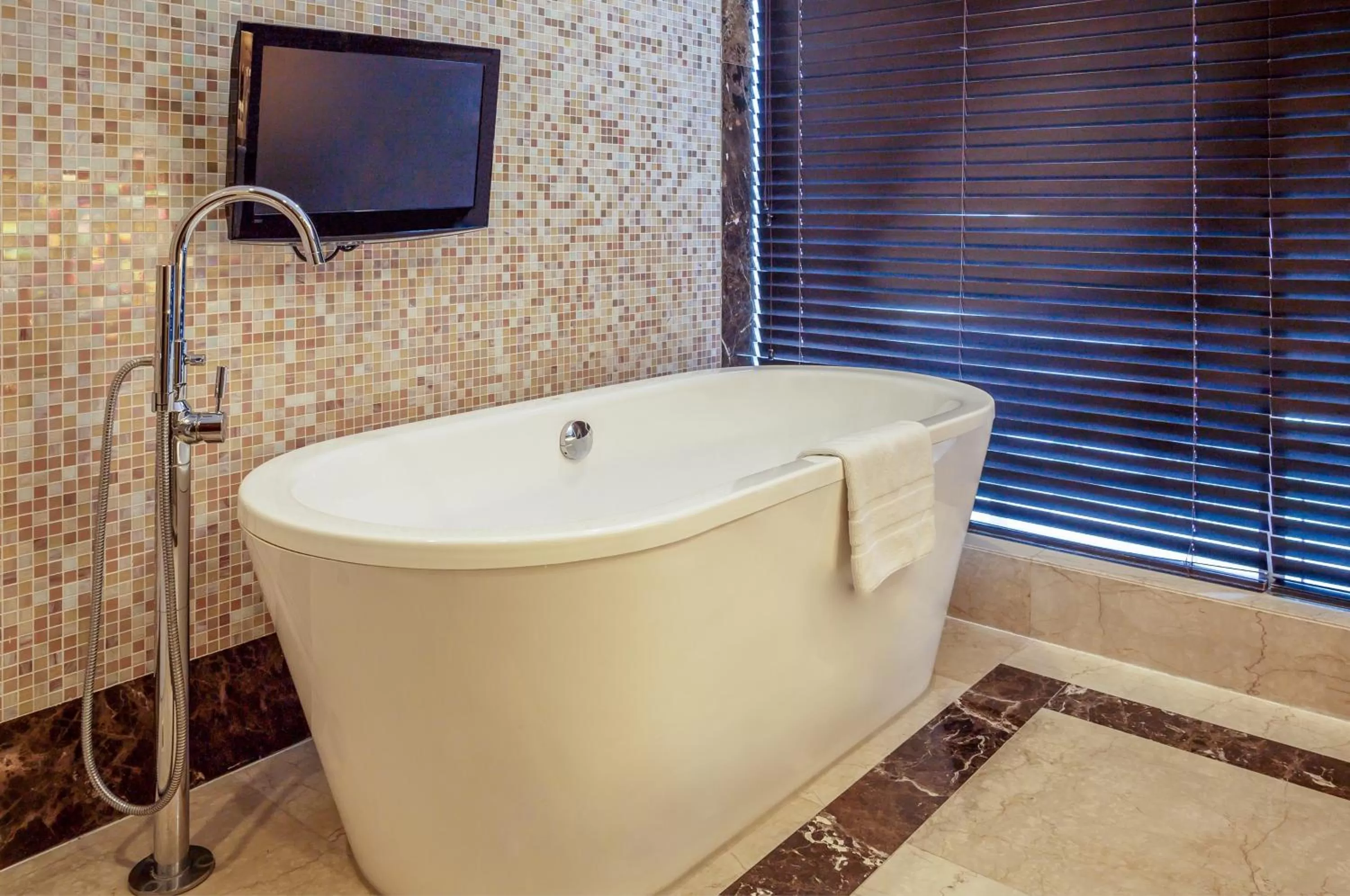 Bathroom in Joy Nostalg Hotel and Suites Manila Managed by The Ascott Limited