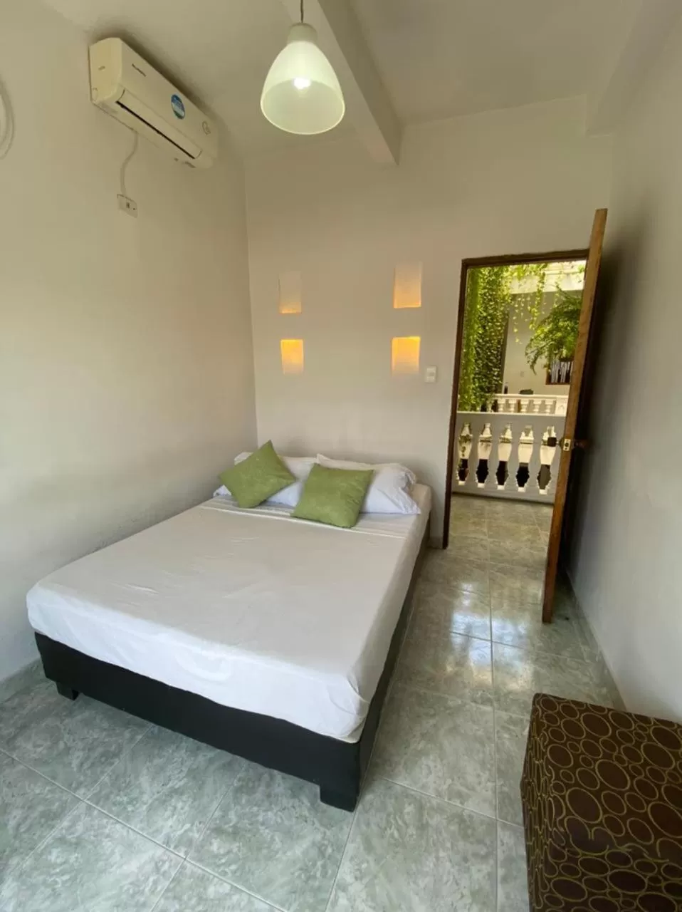 Photo of the whole room, Bed in Patio de Getsemani