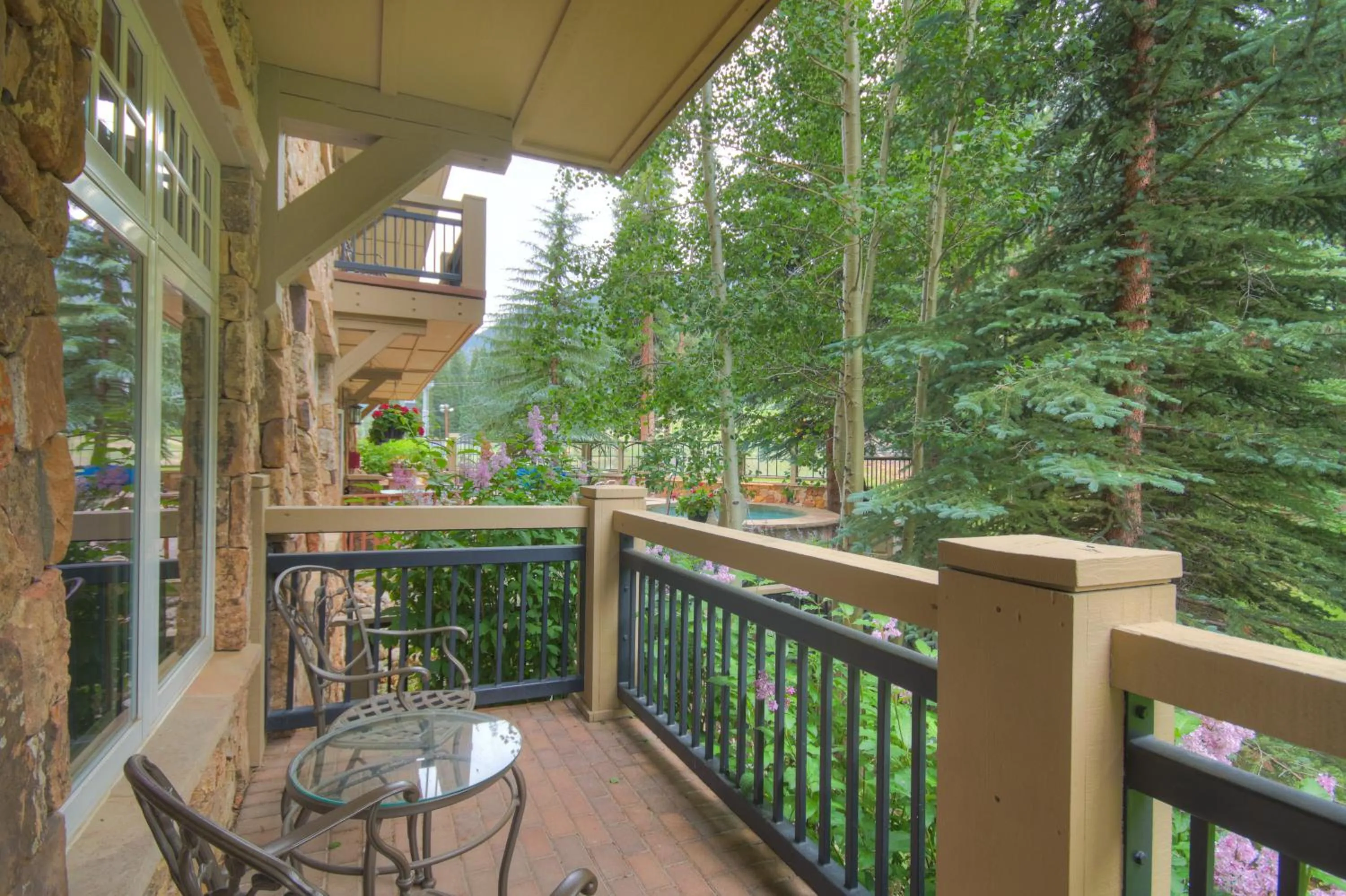 Timbers & Lone Eagle by Keystone Resort