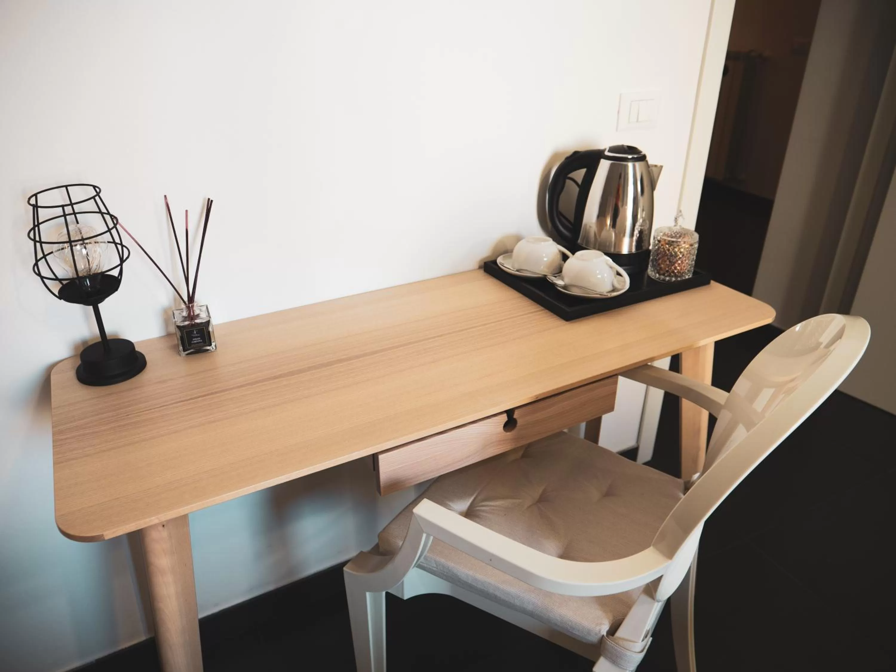 Photo of the whole room, Dining Area in DhOME B&B