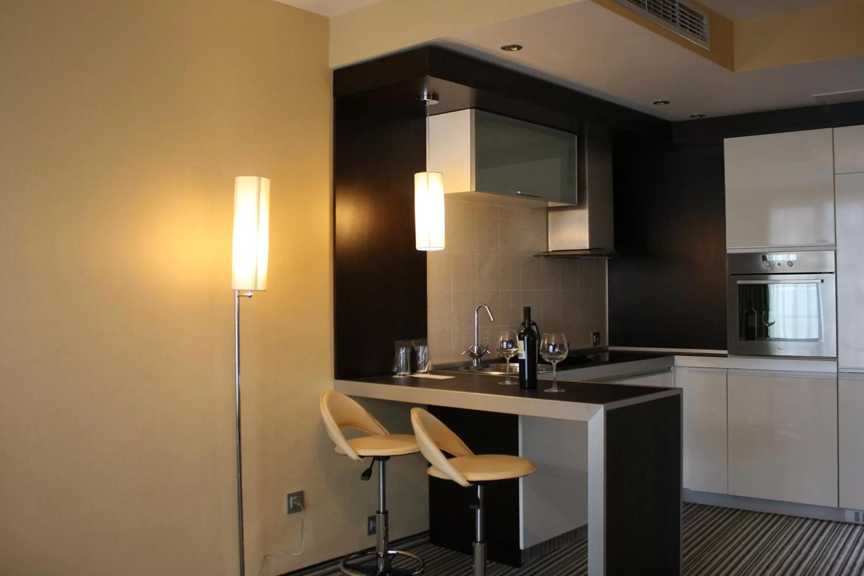 Kitchen or kitchenette, Kitchen/Kitchenette in Olives City Hotel - Free Parking