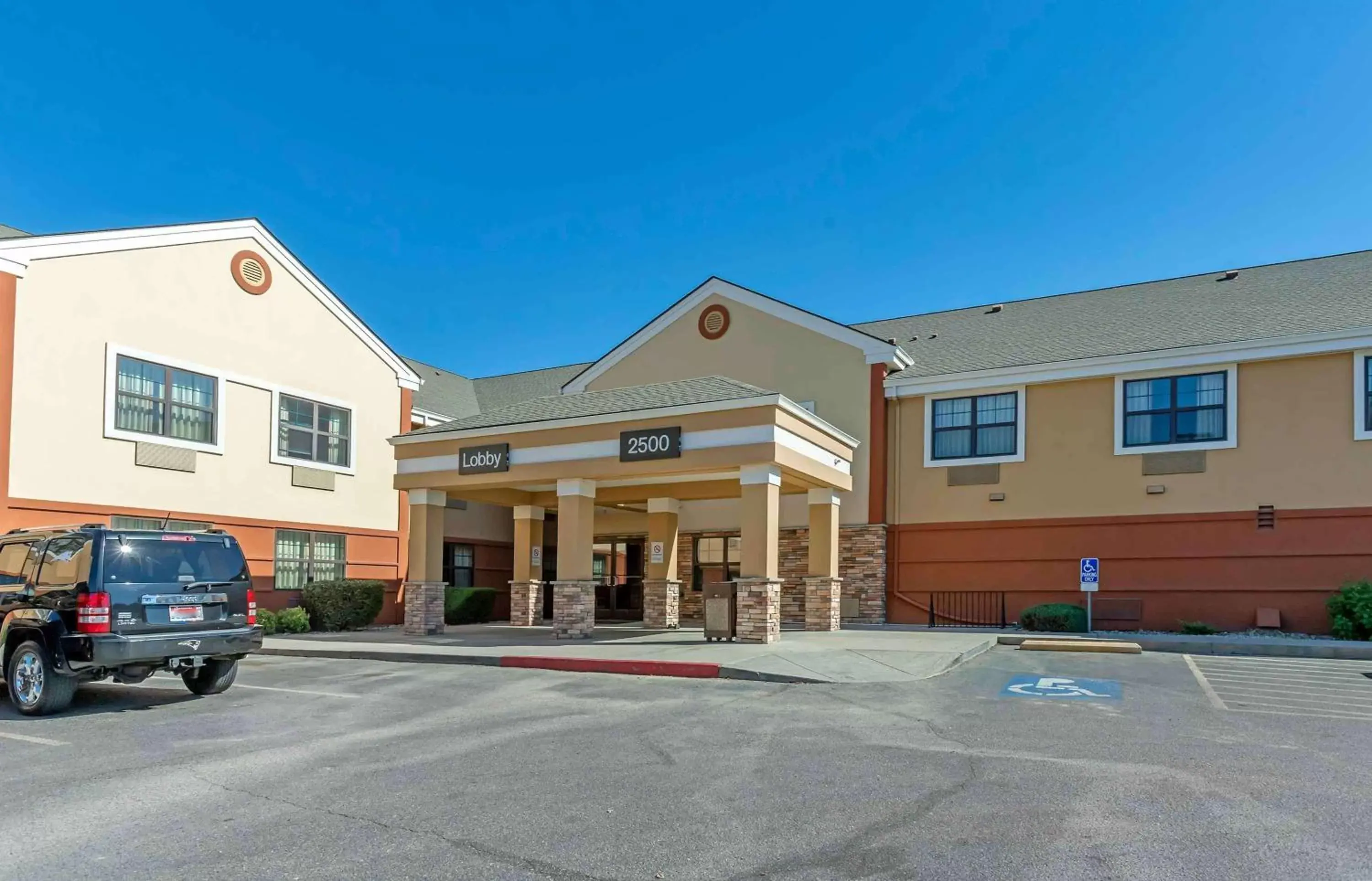 Property Building in Extended Stay America Suites - Boise - Airport