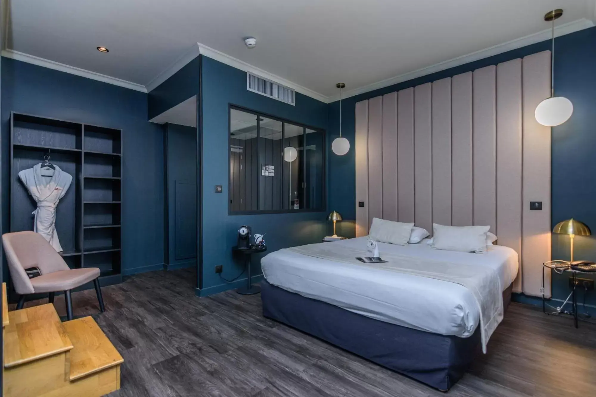 Bedroom, Bed in Saint Georges Hotel & Spa