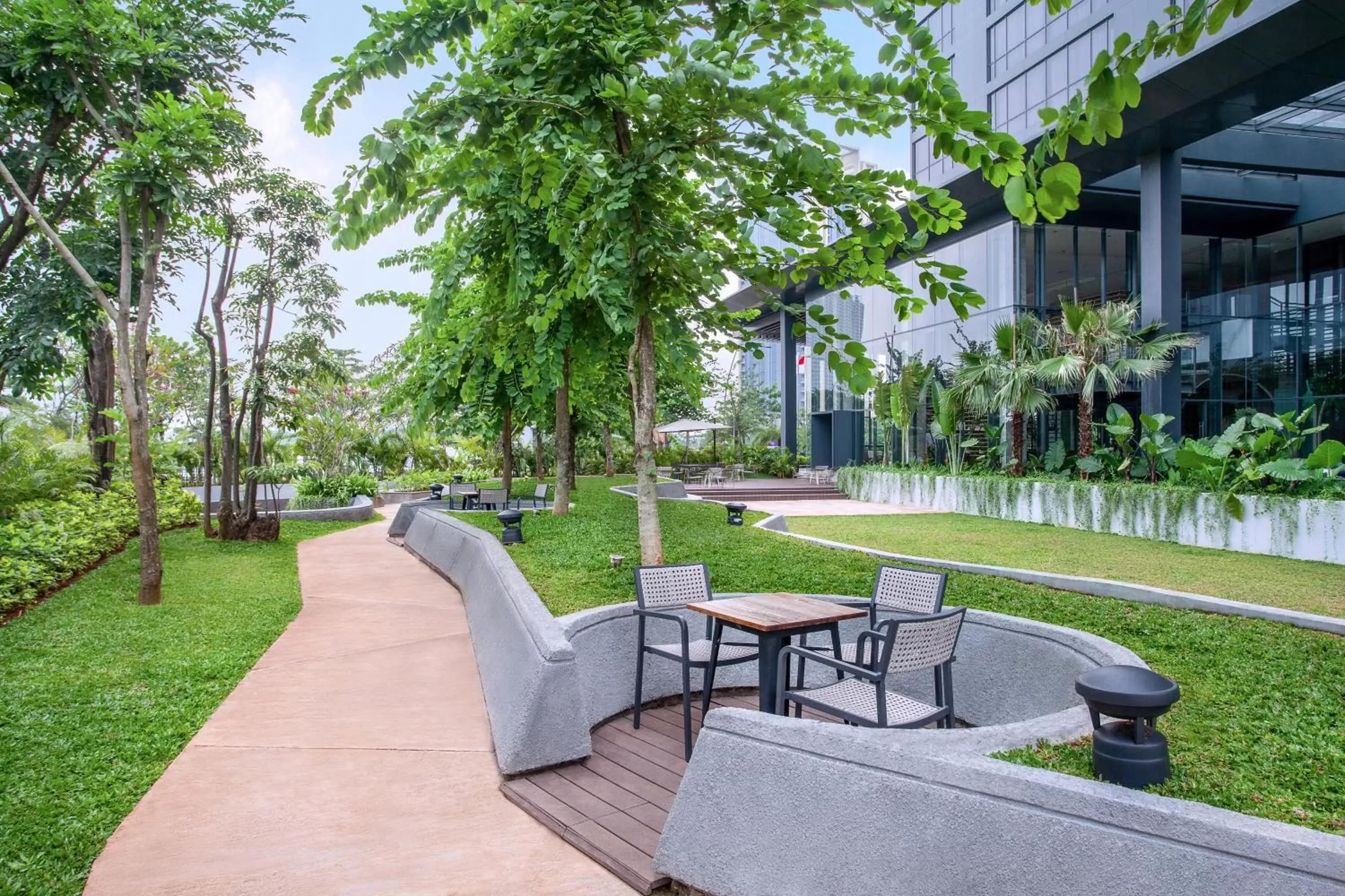 Garden in Mercure Tangerang BSD City