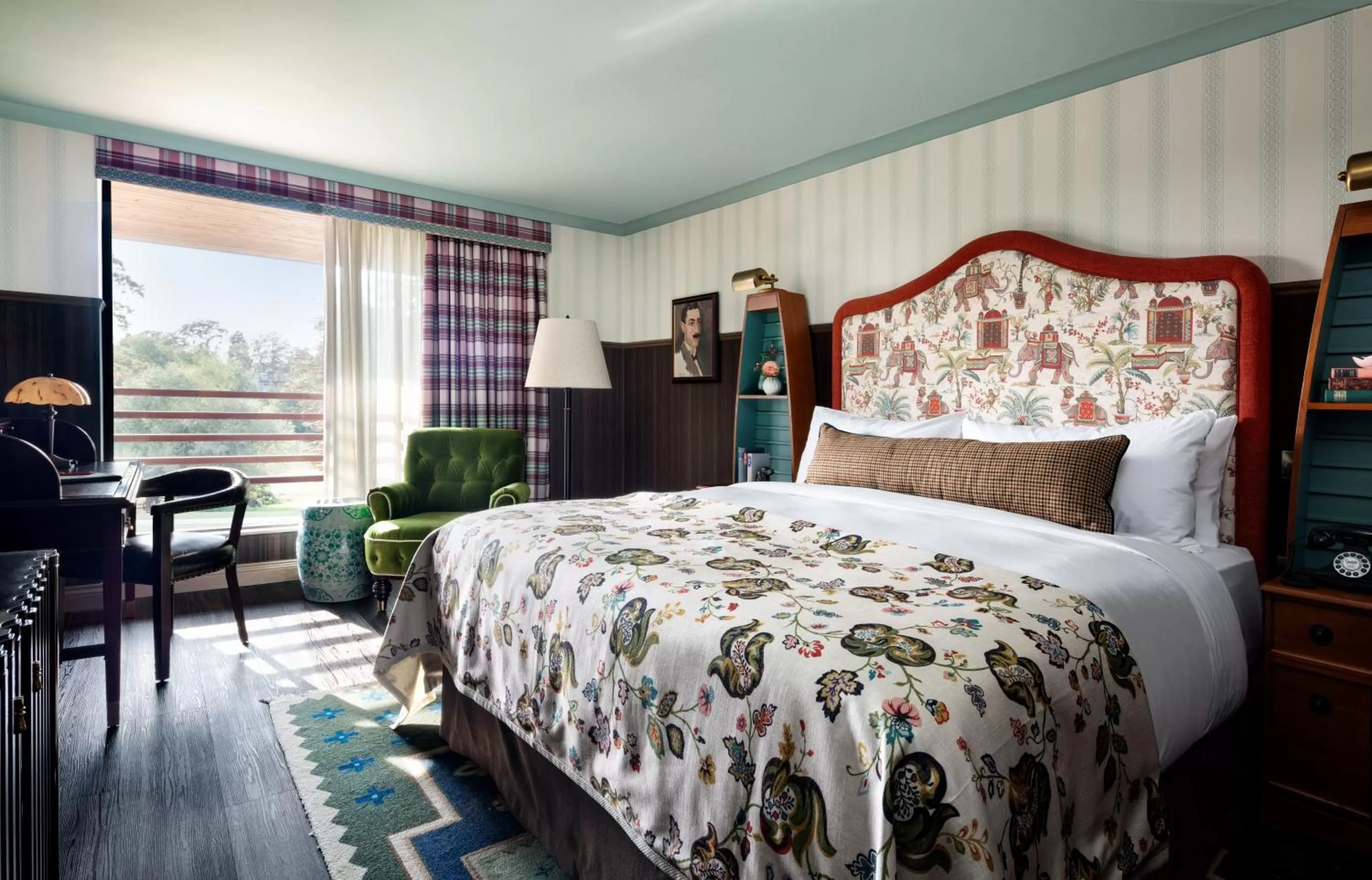 Bed in Graduate by Hilton Cambridge