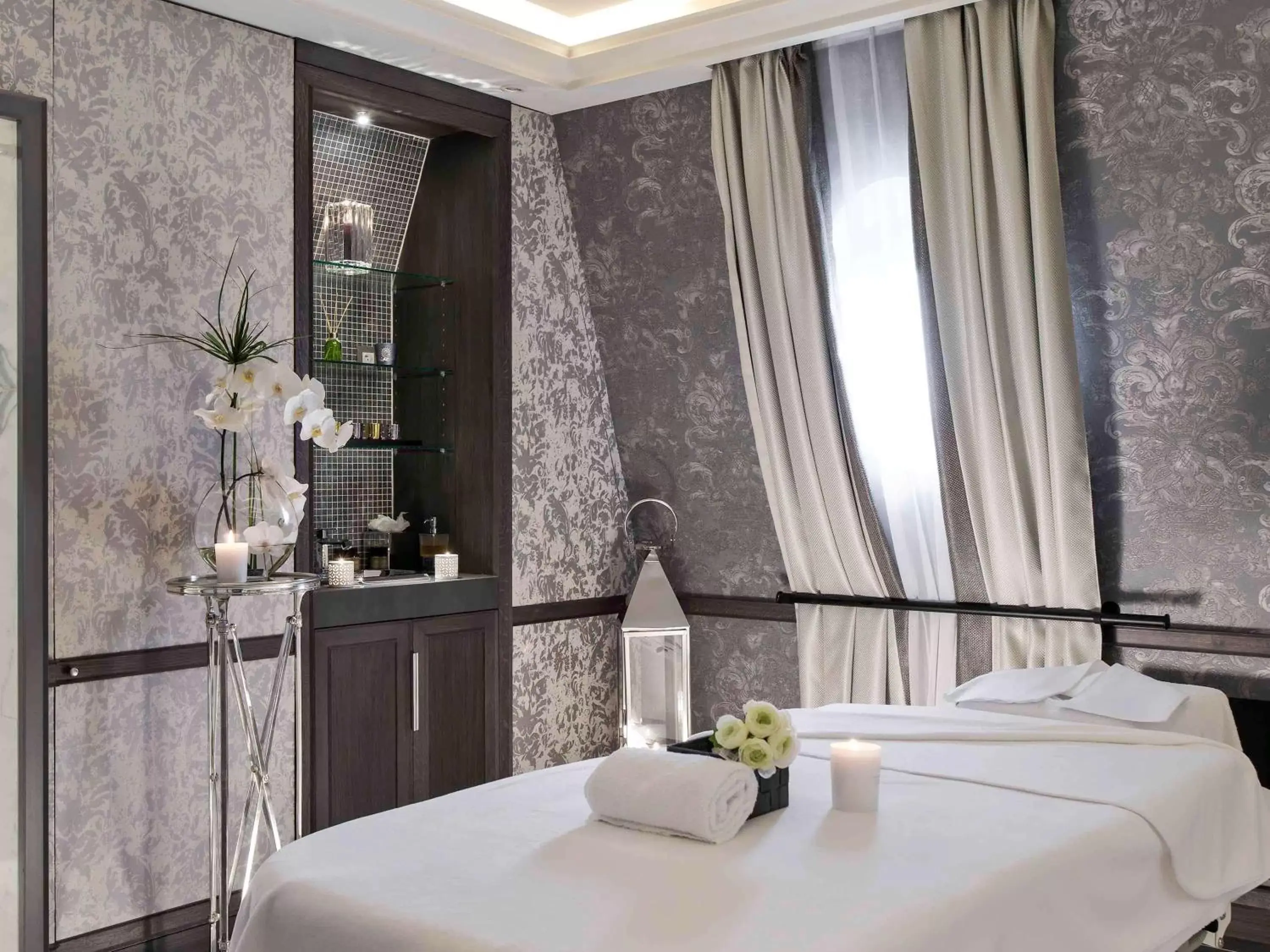 Spa and wellness centre/facilities in Le Grand Hotel de Cabourg - MGallery Hotel Collection