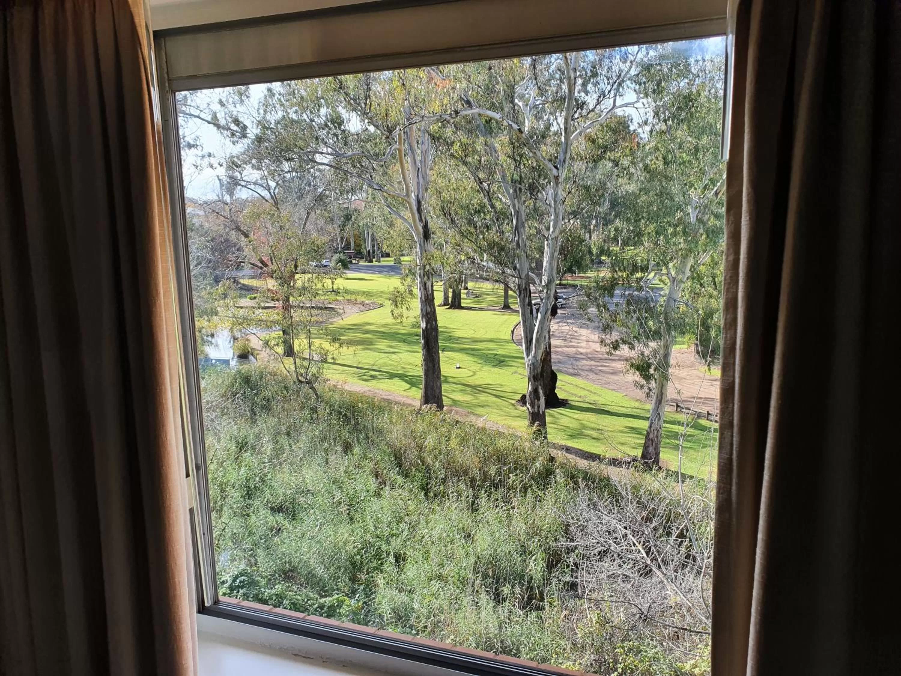 View (from property/room) in Parkview Motor Inn and Apartments