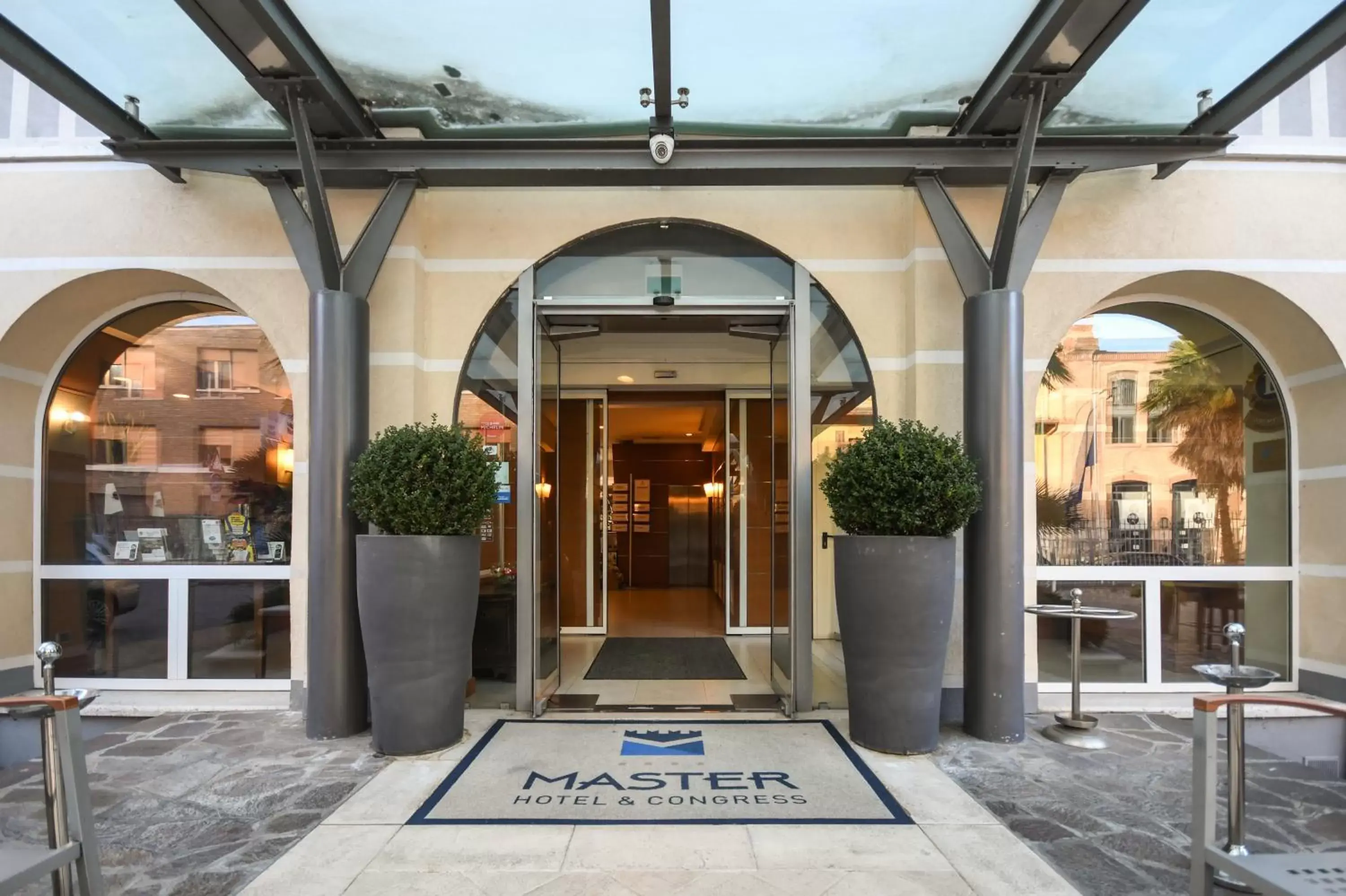 Facade/entrance in Hotel Master