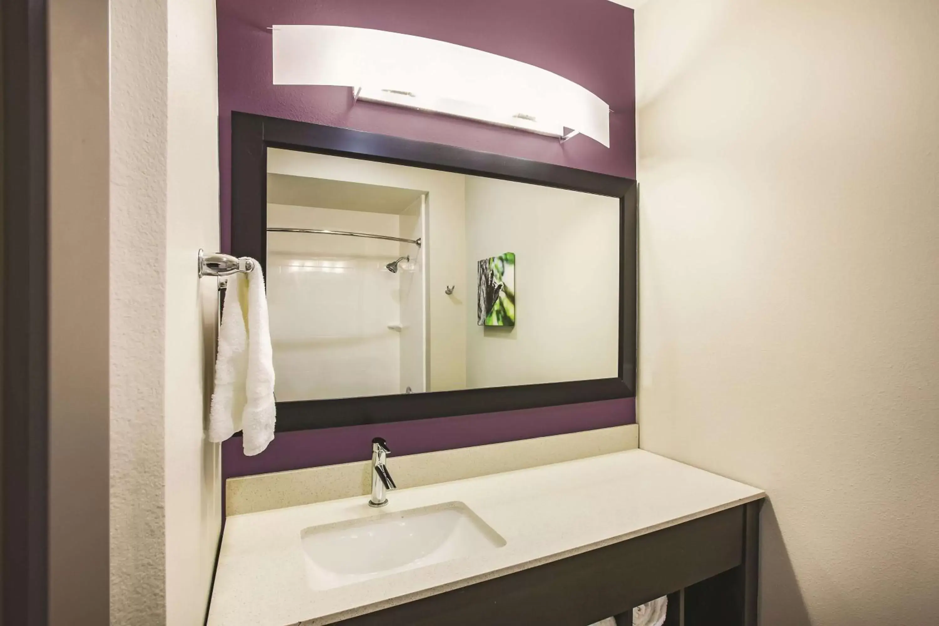 Photo of the whole room in La Quinta by Wyndham McAllen La Plaza Mall Photo of the whole room in La Quinta by Wyndham McAllen La Plaza Mall