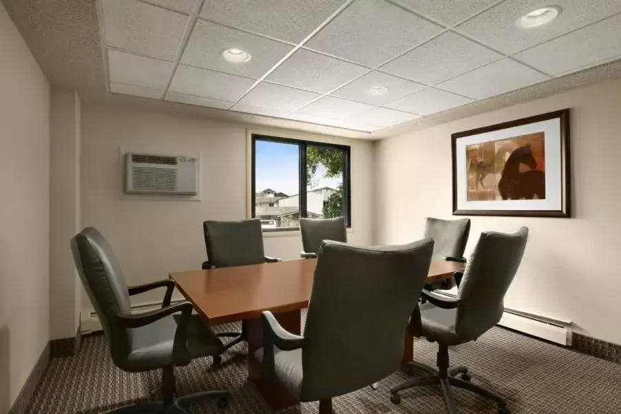 Meeting/conference room in Days Inn by Wyndham Helena