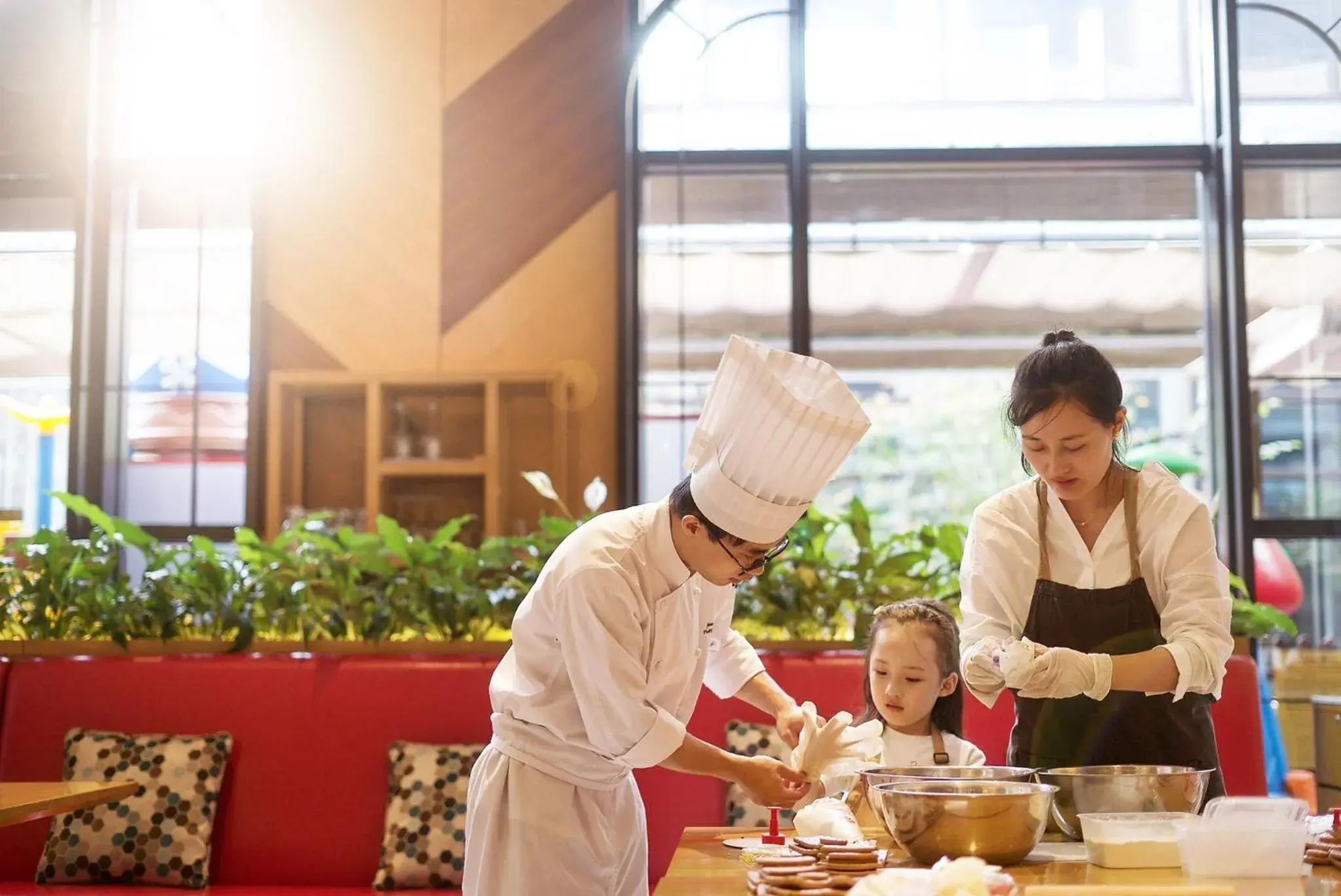 Restaurant/places to eat in Crowne Plaza Shanghai Pujiang, an IHG Hotel