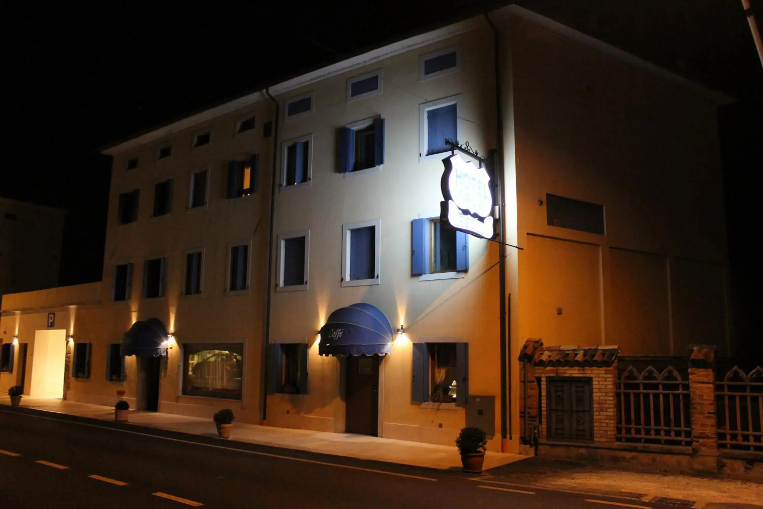 Property Building in Hotel Calvi