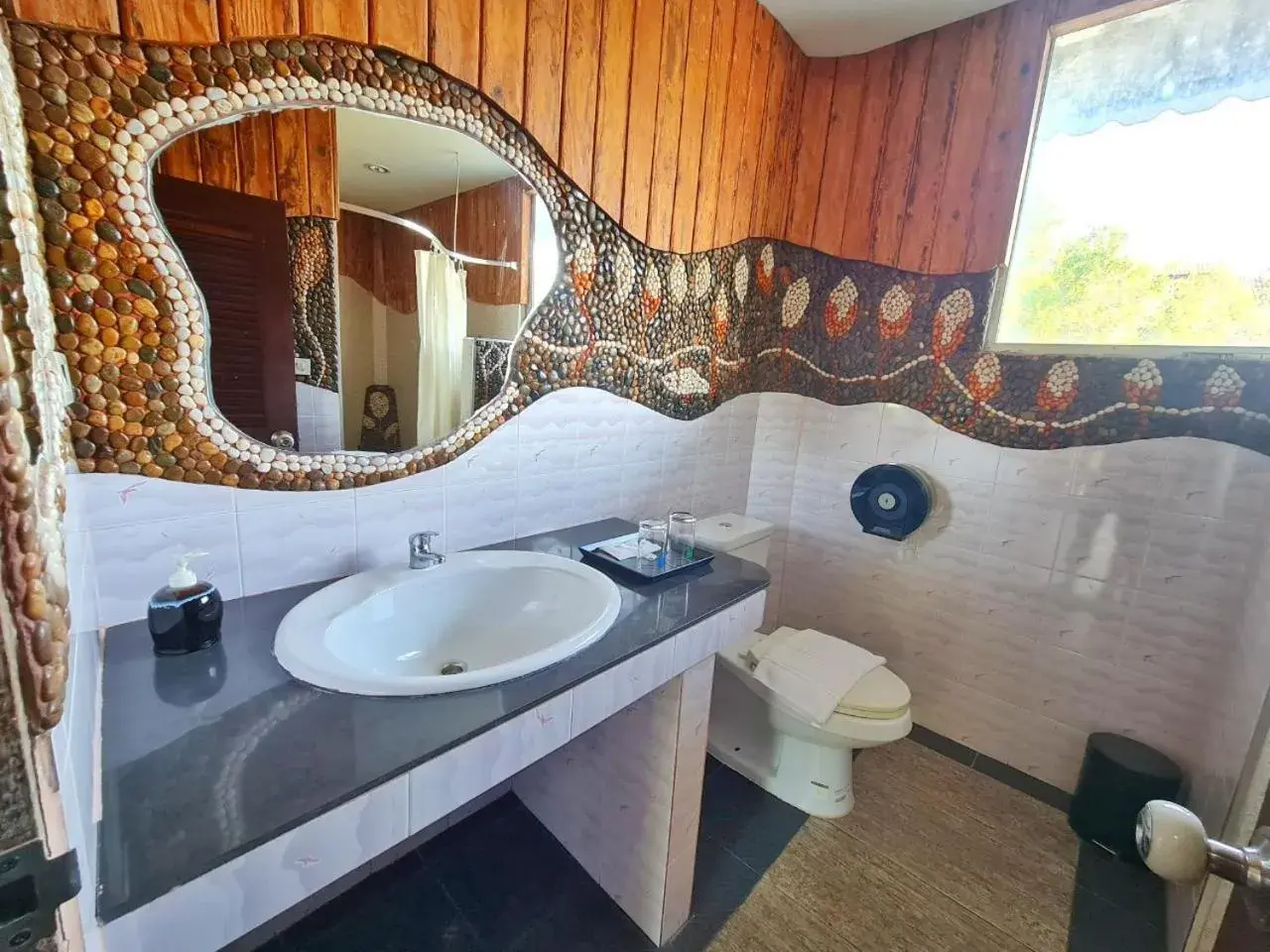 Bathroom in Tamnanpar Resort