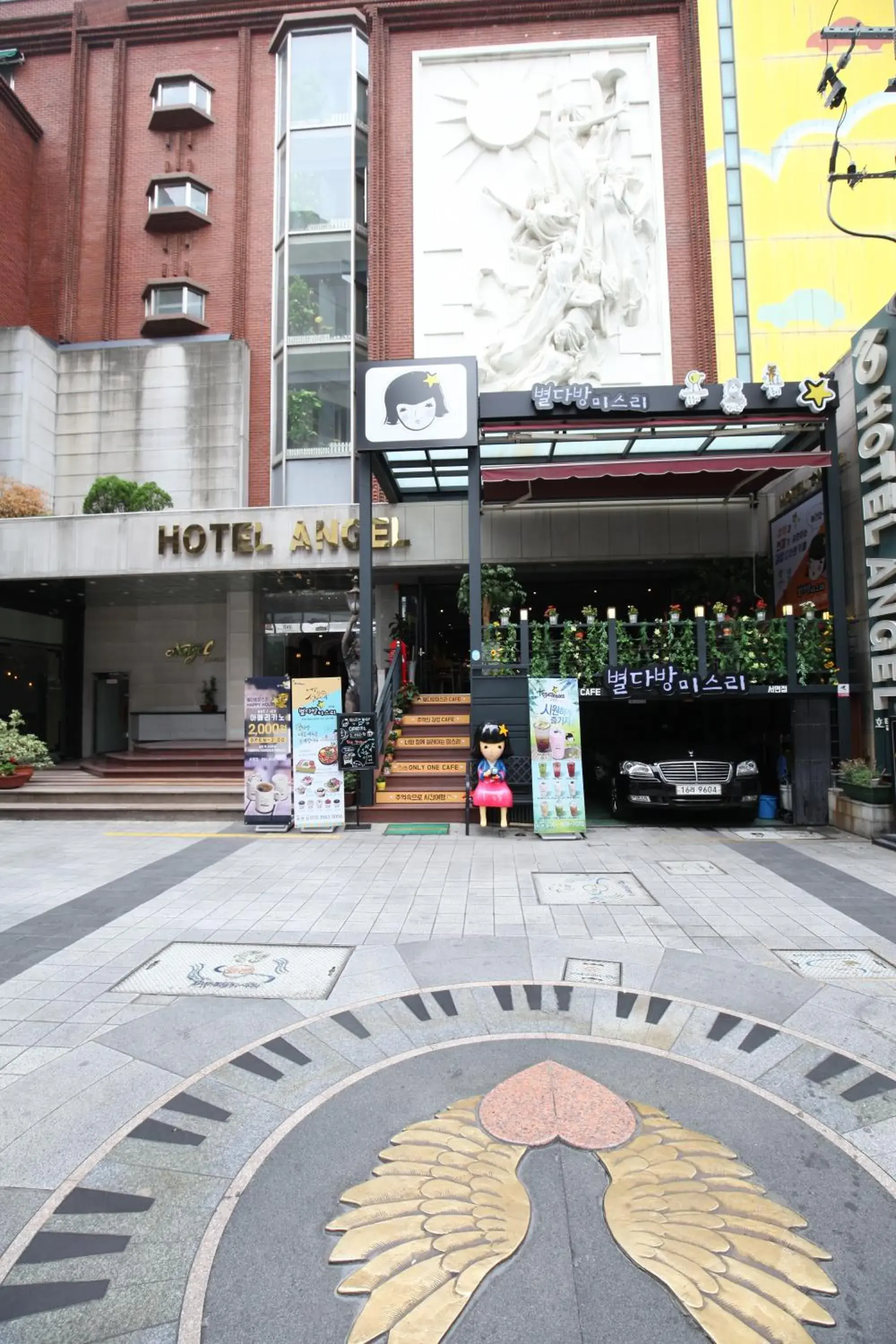 Property building in Angel Hotel