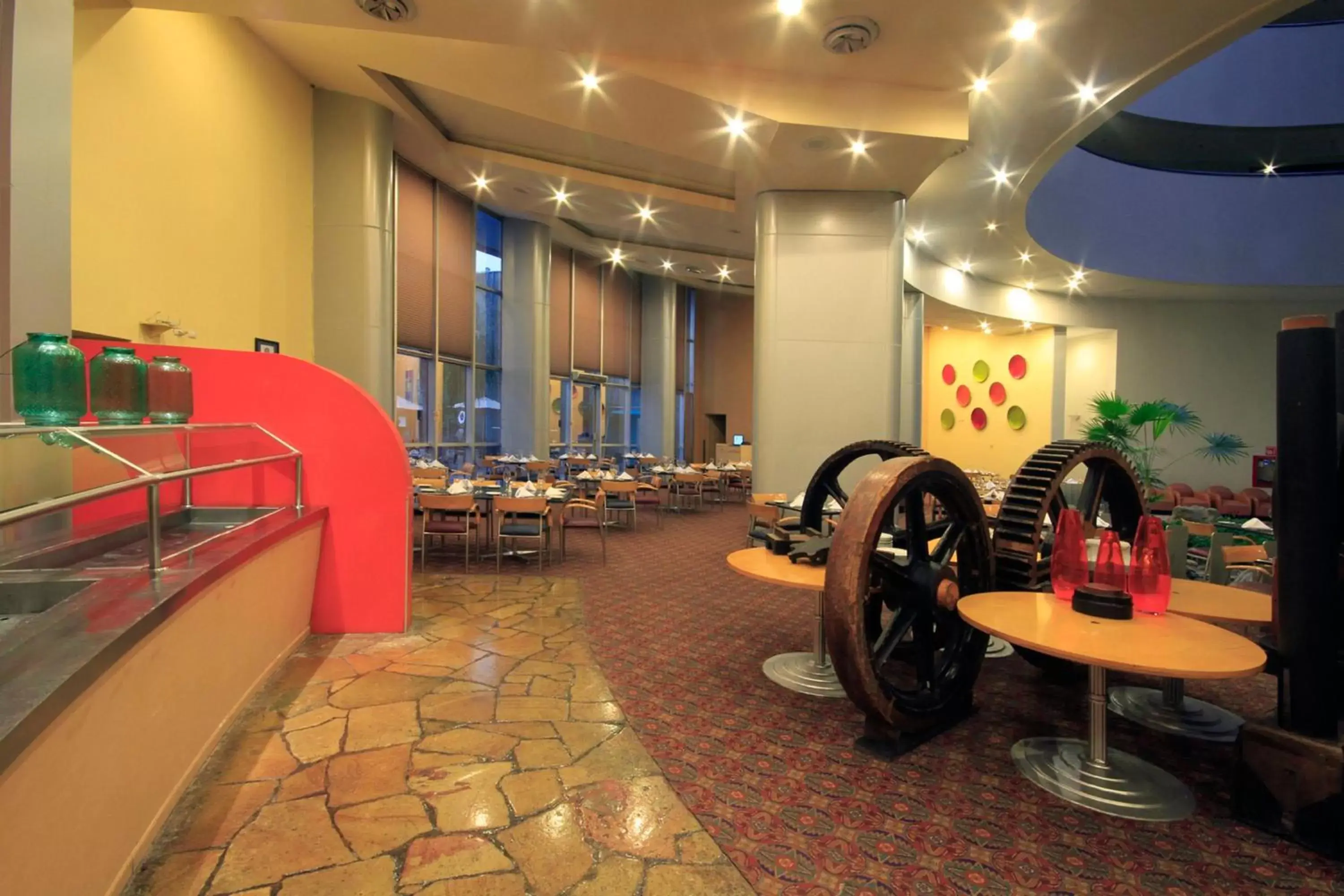 Restaurant/places to eat in Holiday Inn Monterrey-Parque Fundidora, an IHG Hotel