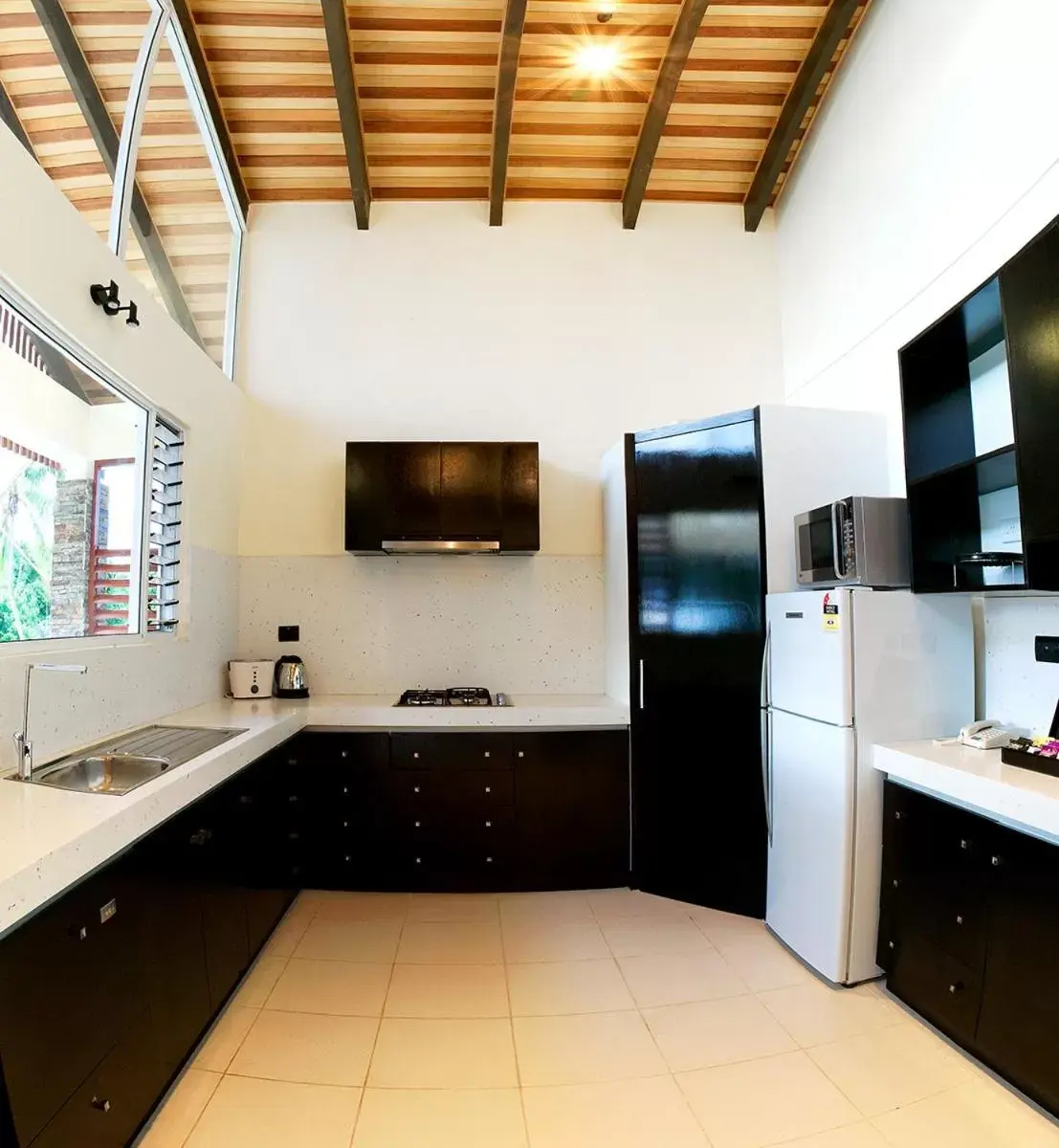 kitchen, Kitchen/Kitchenette in First Landing Beach Resort & Villas