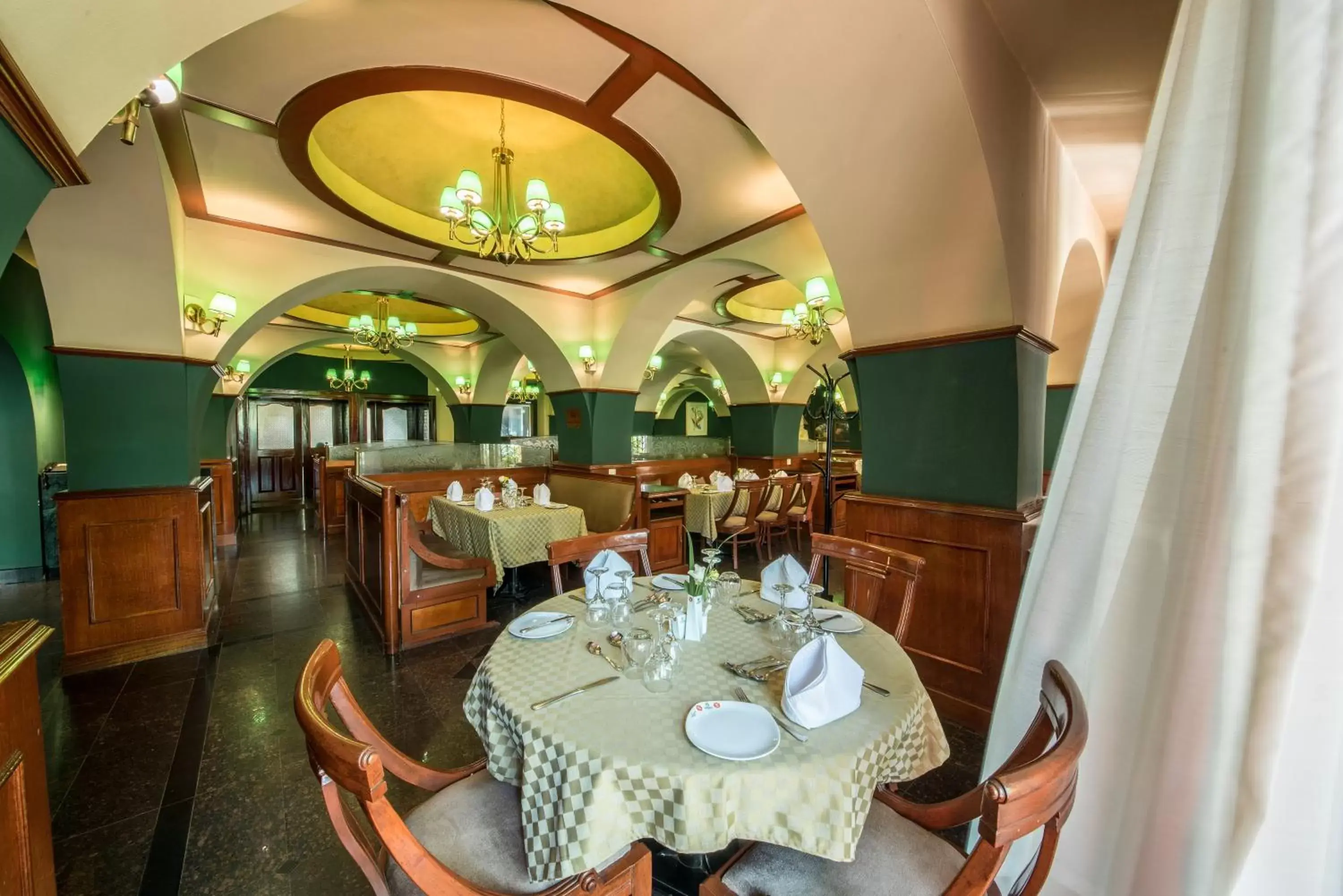 Restaurant/places to eat in Speke Hotel 1996 Ltd Restaurant/places to eat in Speke Hotel 1996 Ltd