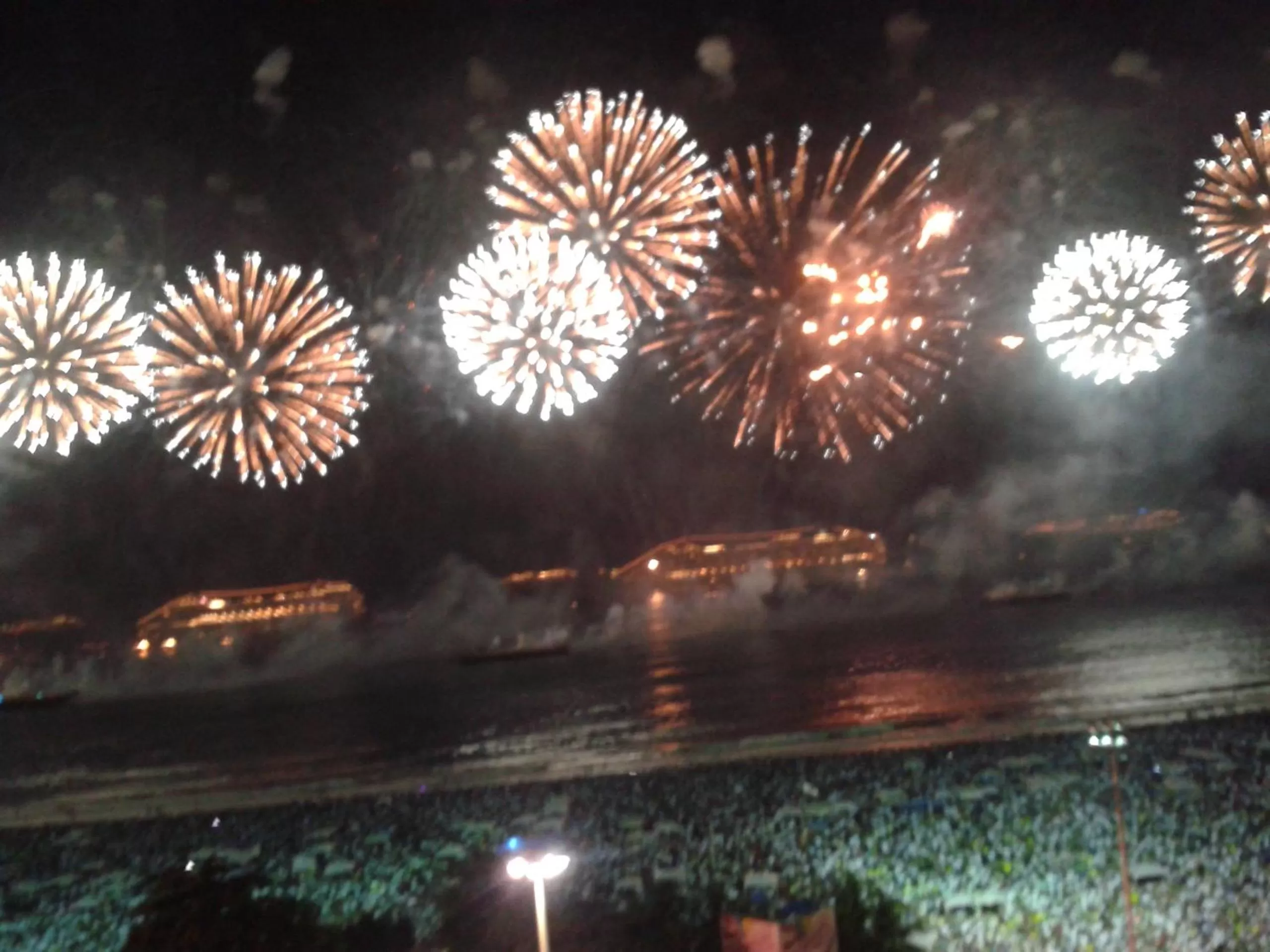 Beach in Hosts in Rio Homestay